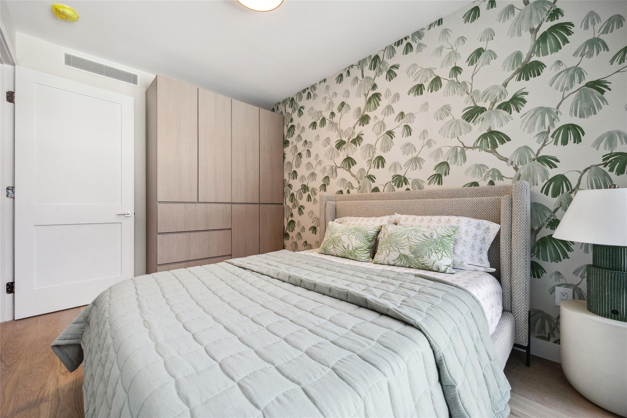 Condo Parsons  Queens, NY 11354, MLS-862131-31