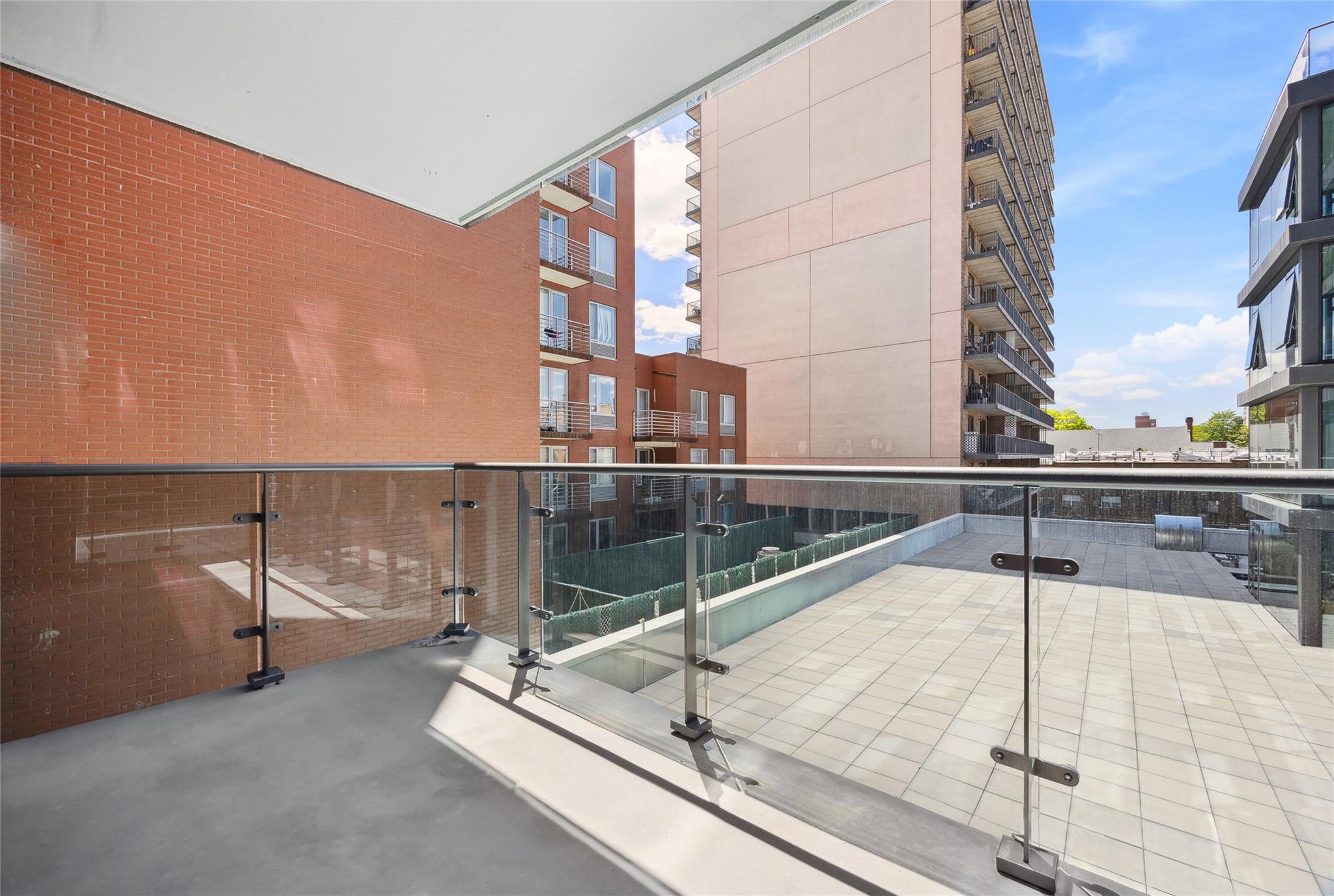 Condo Parsons  Queens, NY 11354, MLS-862131-33