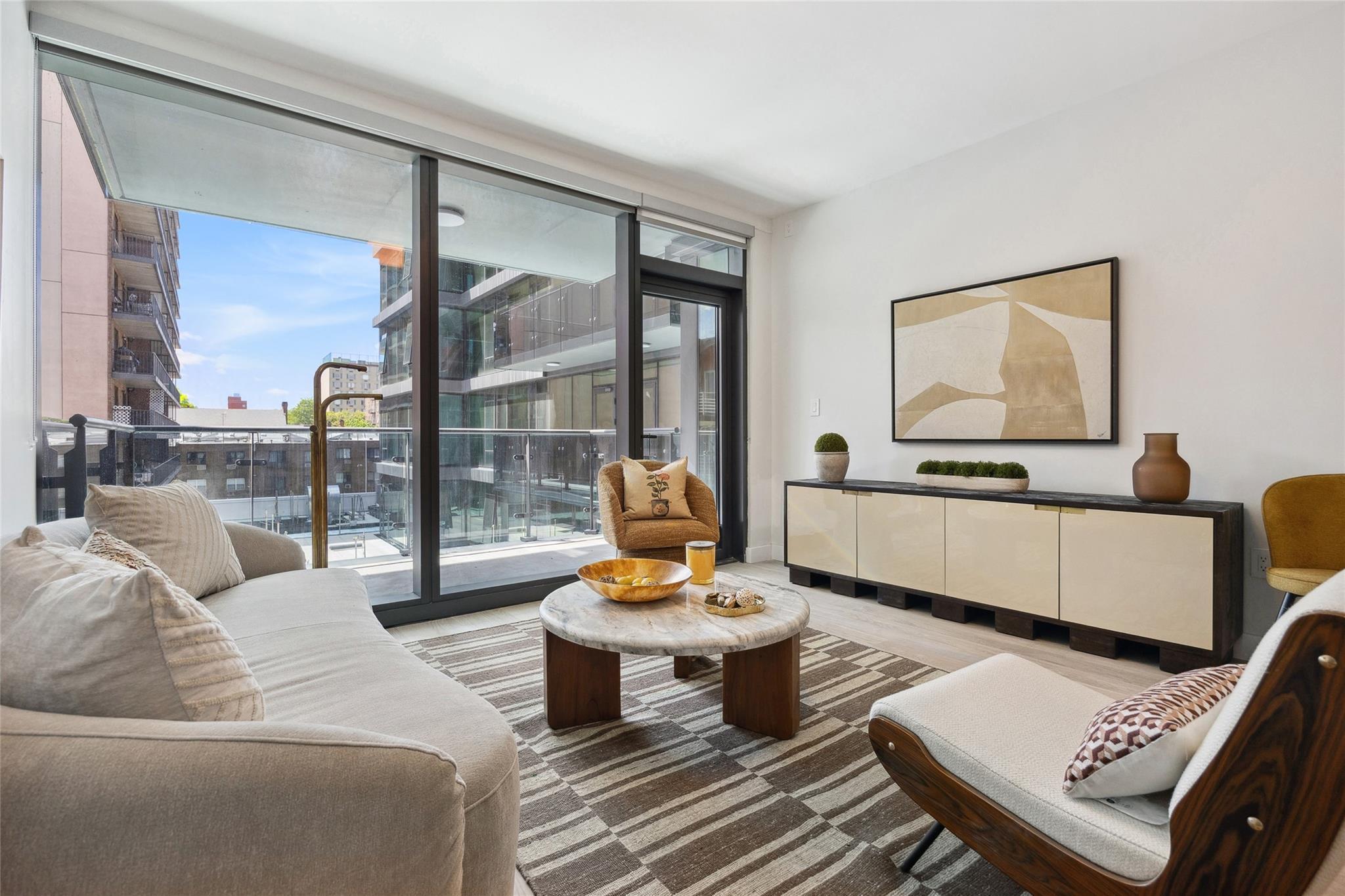 Condo Parsons  Queens, NY 11354, MLS-862131-4