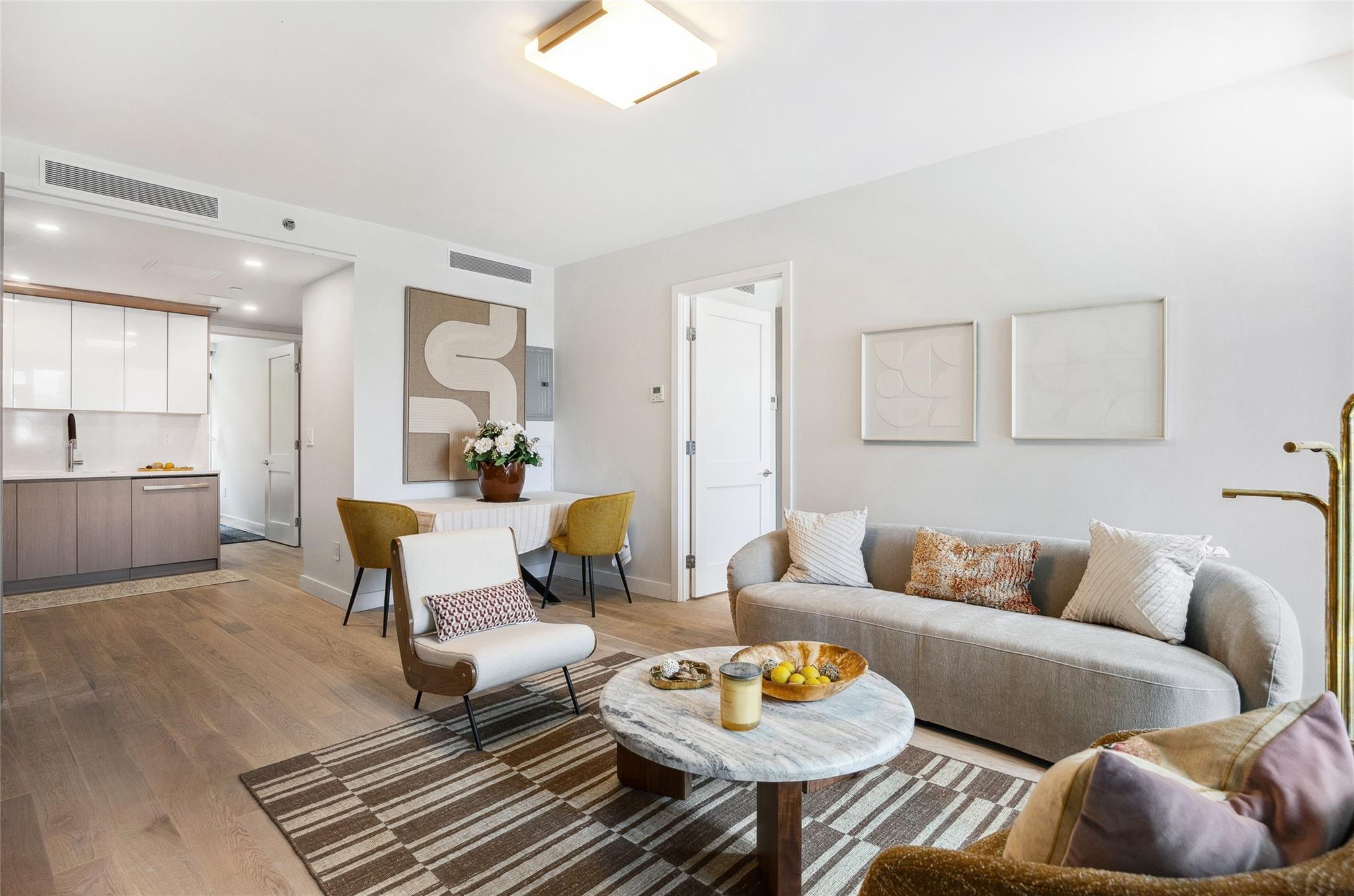 Condo Parsons  Queens, NY 11354, MLS-862131-6