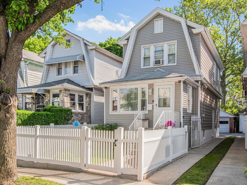 Single Family Bruner  Bronx, NY 10466, MLS-862134-2