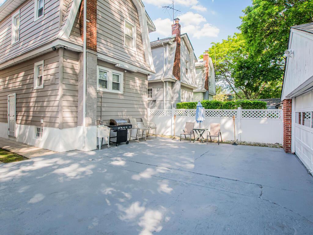 Single Family Bruner  Bronx, NY 10466, MLS-862134-22