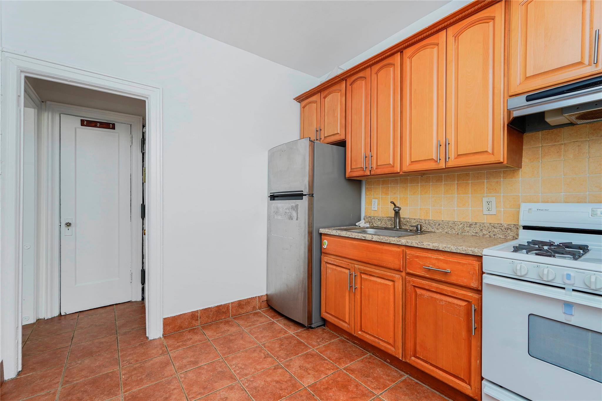 Single Family 11  Brooklyn, NY 11223, MLS-862140-17
