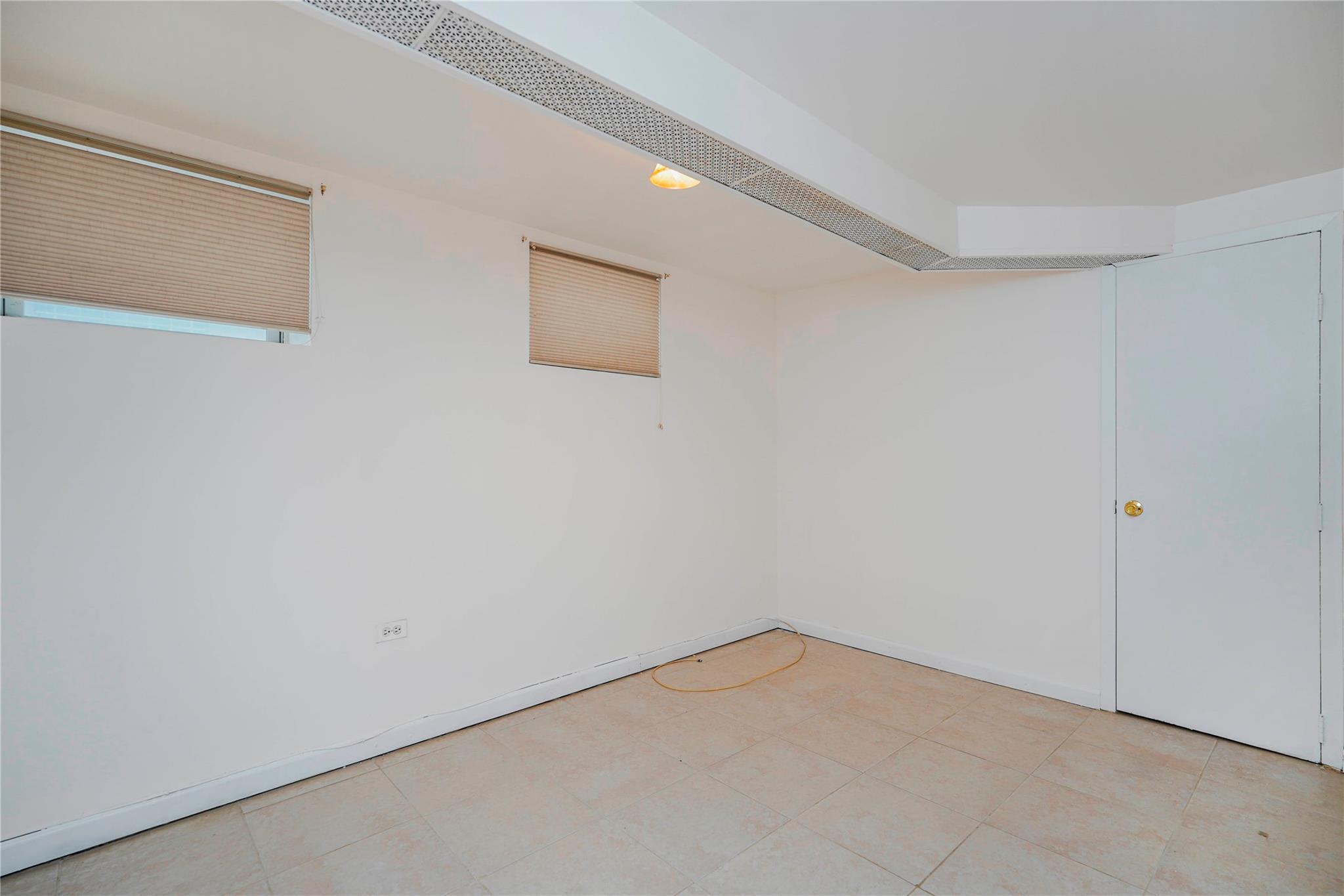 Single Family 11  Brooklyn, NY 11223, MLS-862140-31