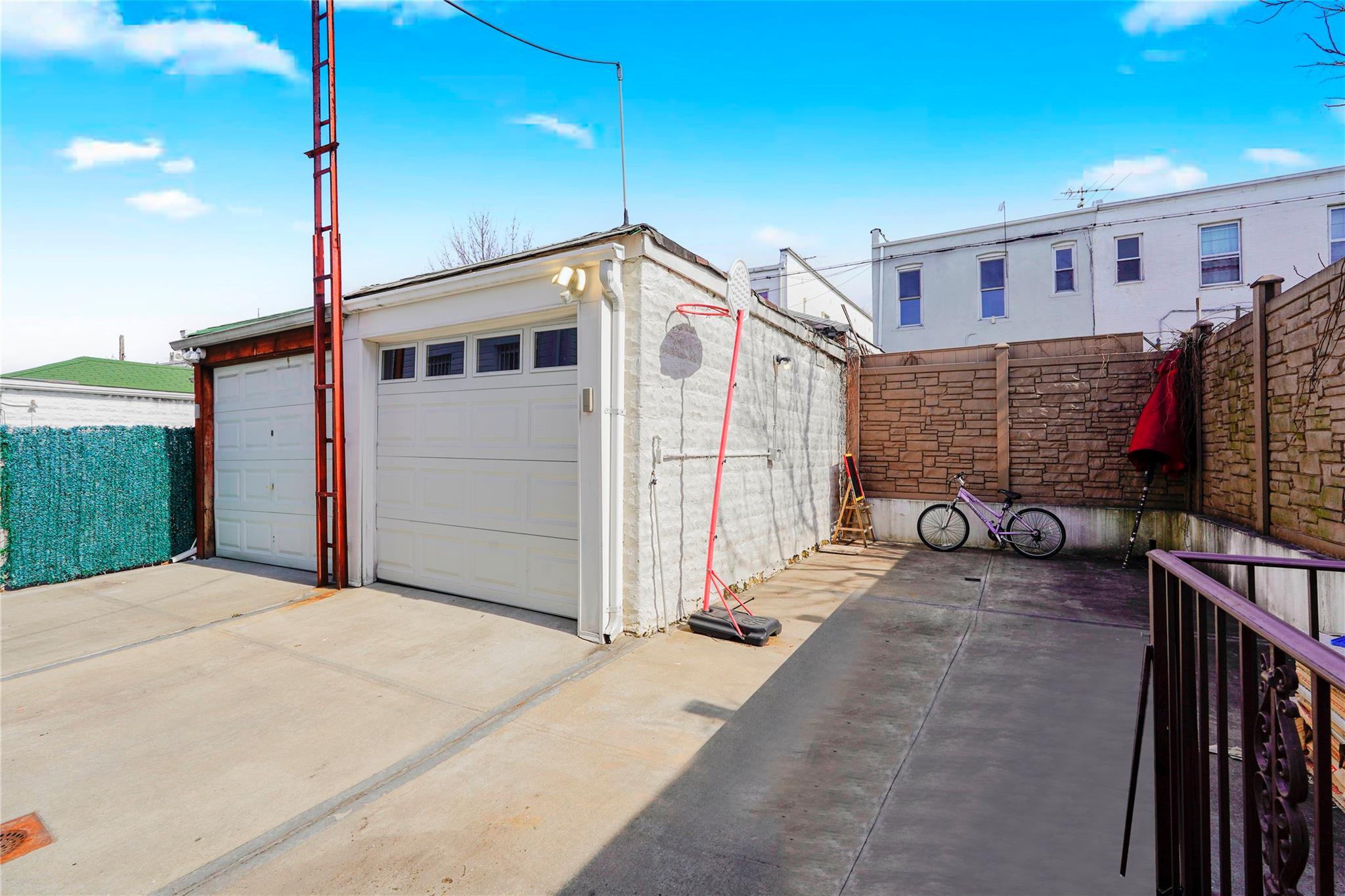Single Family 11  Brooklyn, NY 11223, MLS-862140-44