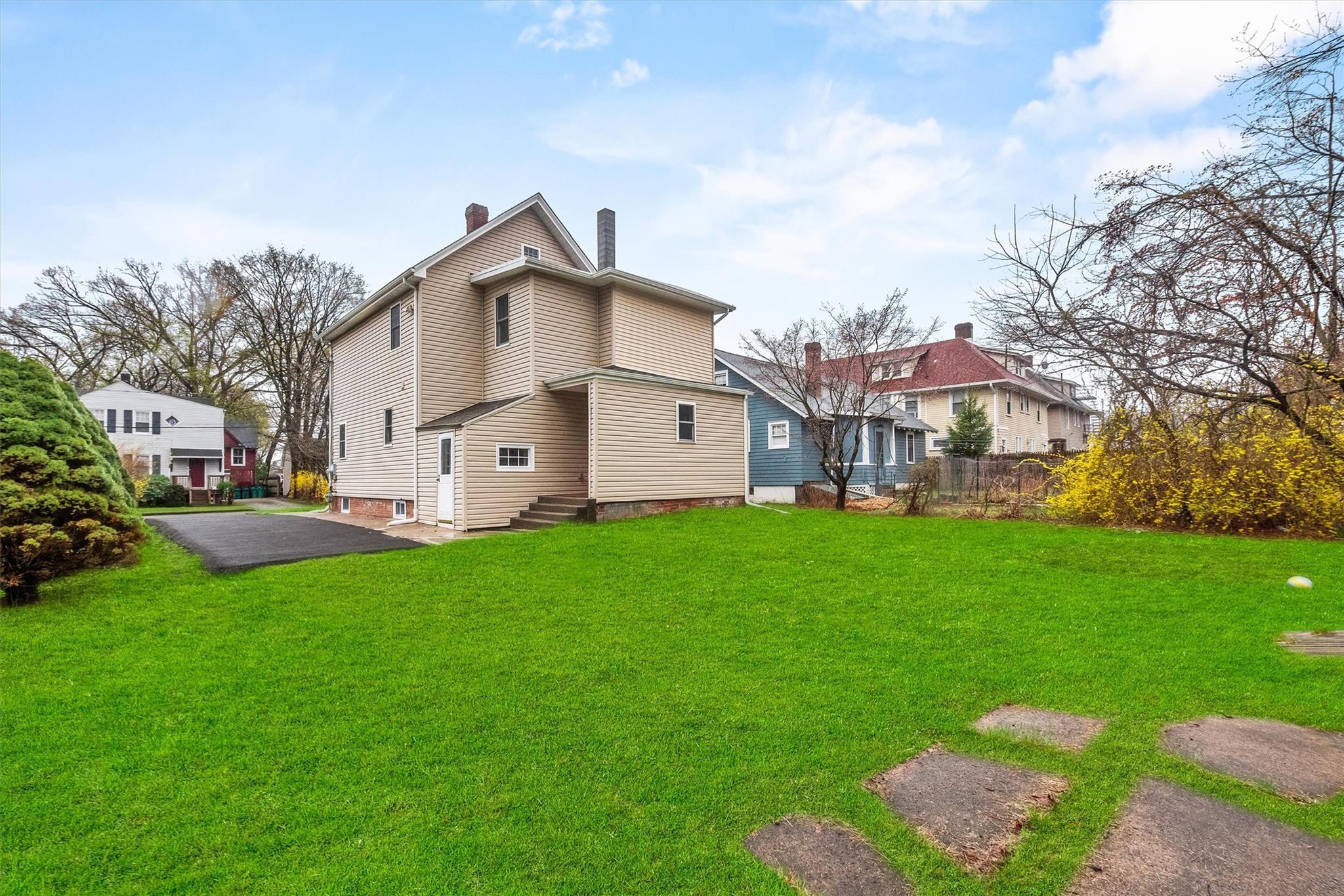 Single Family Maltbie  Rockland County, NY 10901, MLS-862143-42