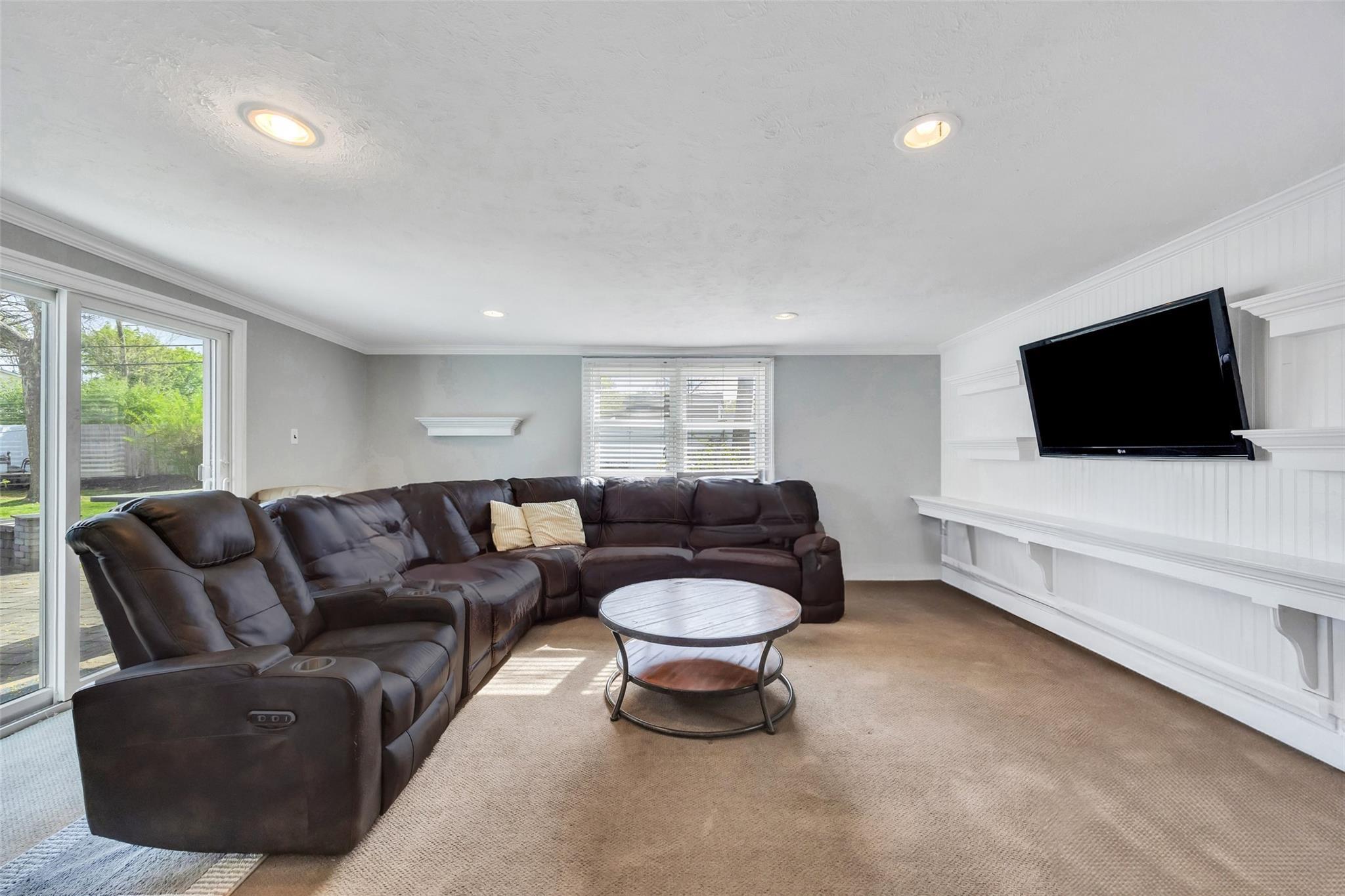 Single Family Twisting  Suffolk County, NY 11755, MLS-862144-17