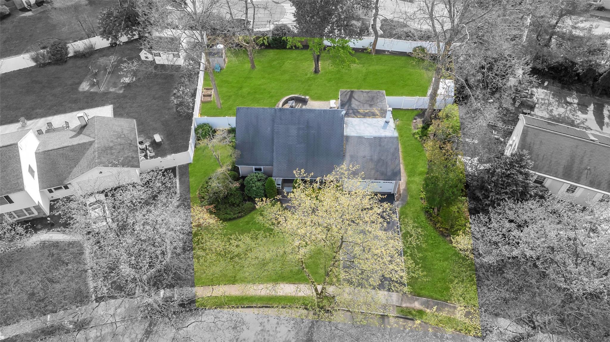 Single Family Twisting  Suffolk County, NY 11755, MLS-862144-3