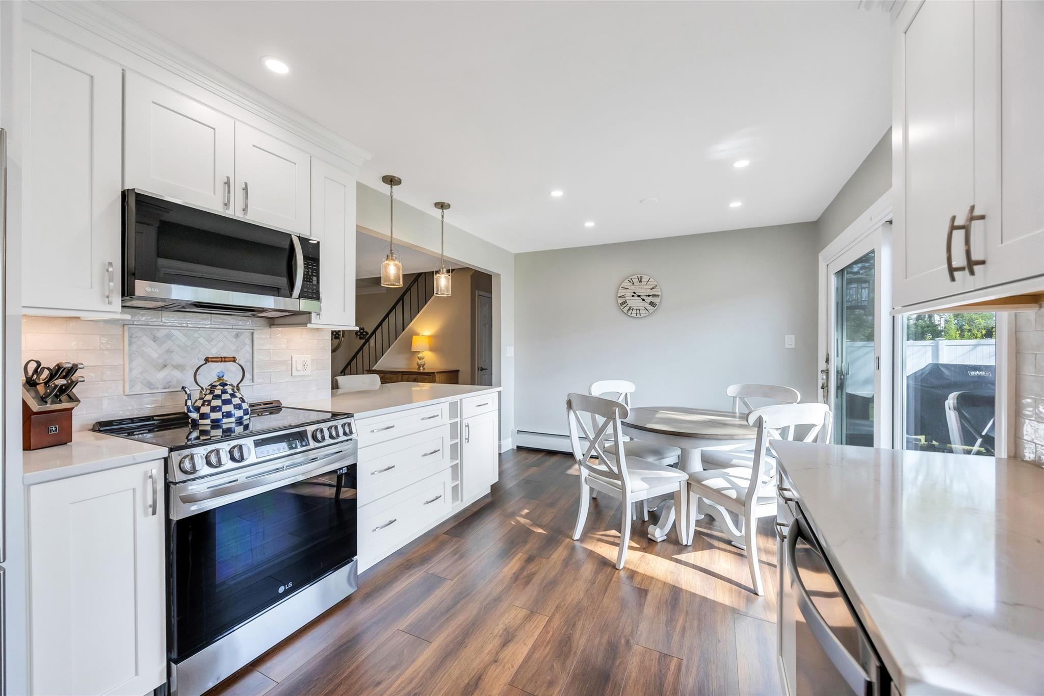 Single Family Twisting  Suffolk County, NY 11755, MLS-862144-9