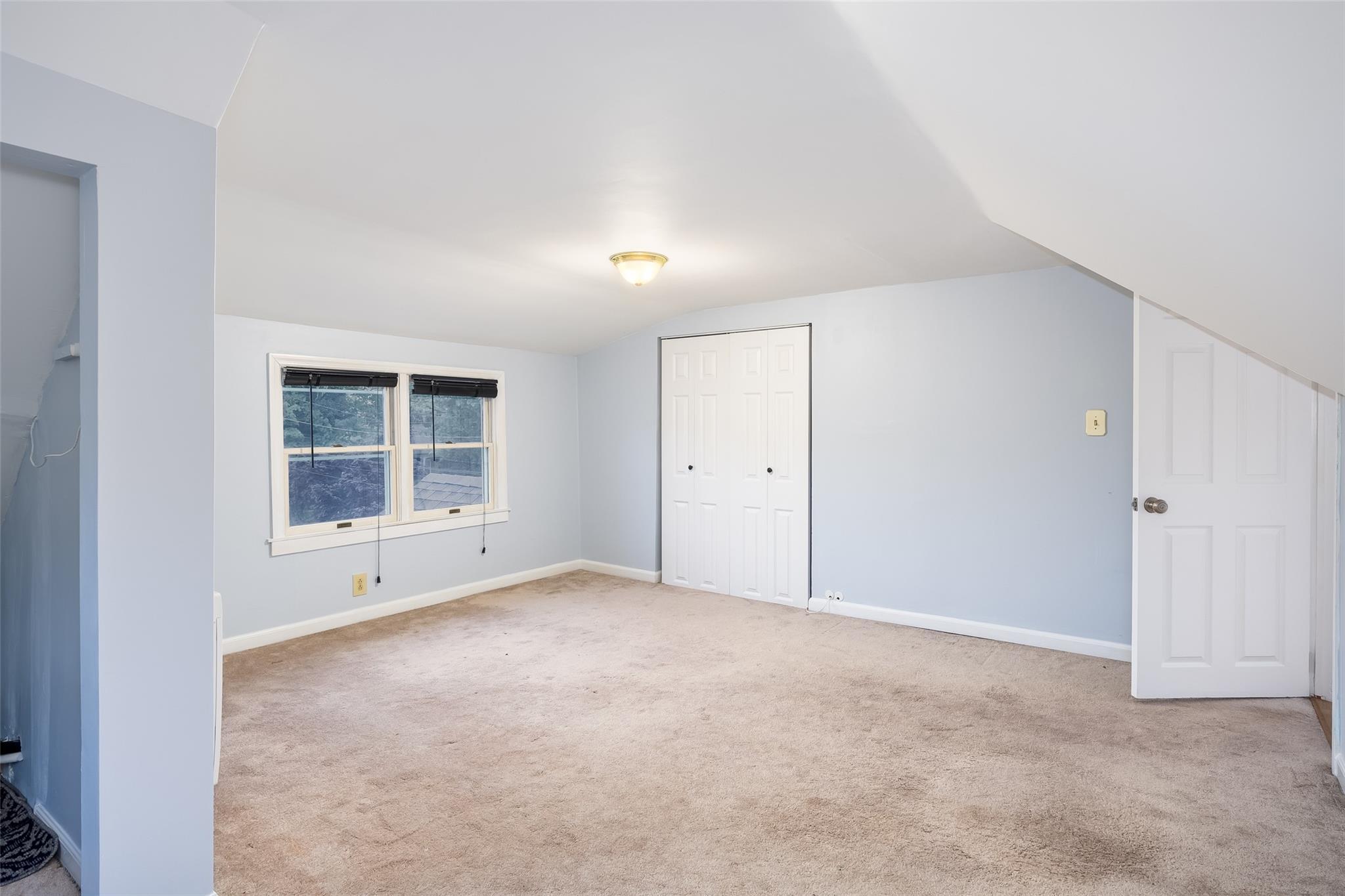 Single Family Livingston  Suffolk County, NY 11729, MLS-862145-21
