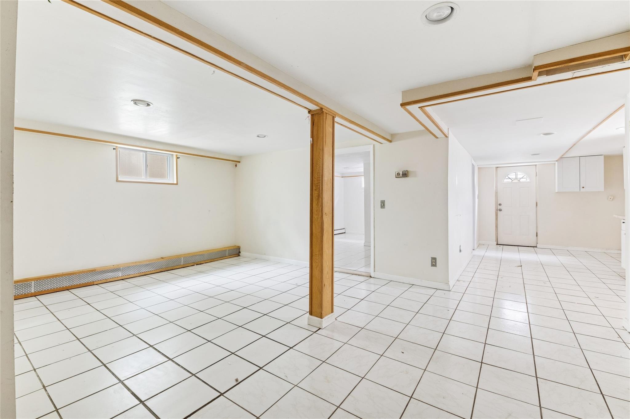 Single Family Denton  Nassau County, NY 11563, MLS-862150-16