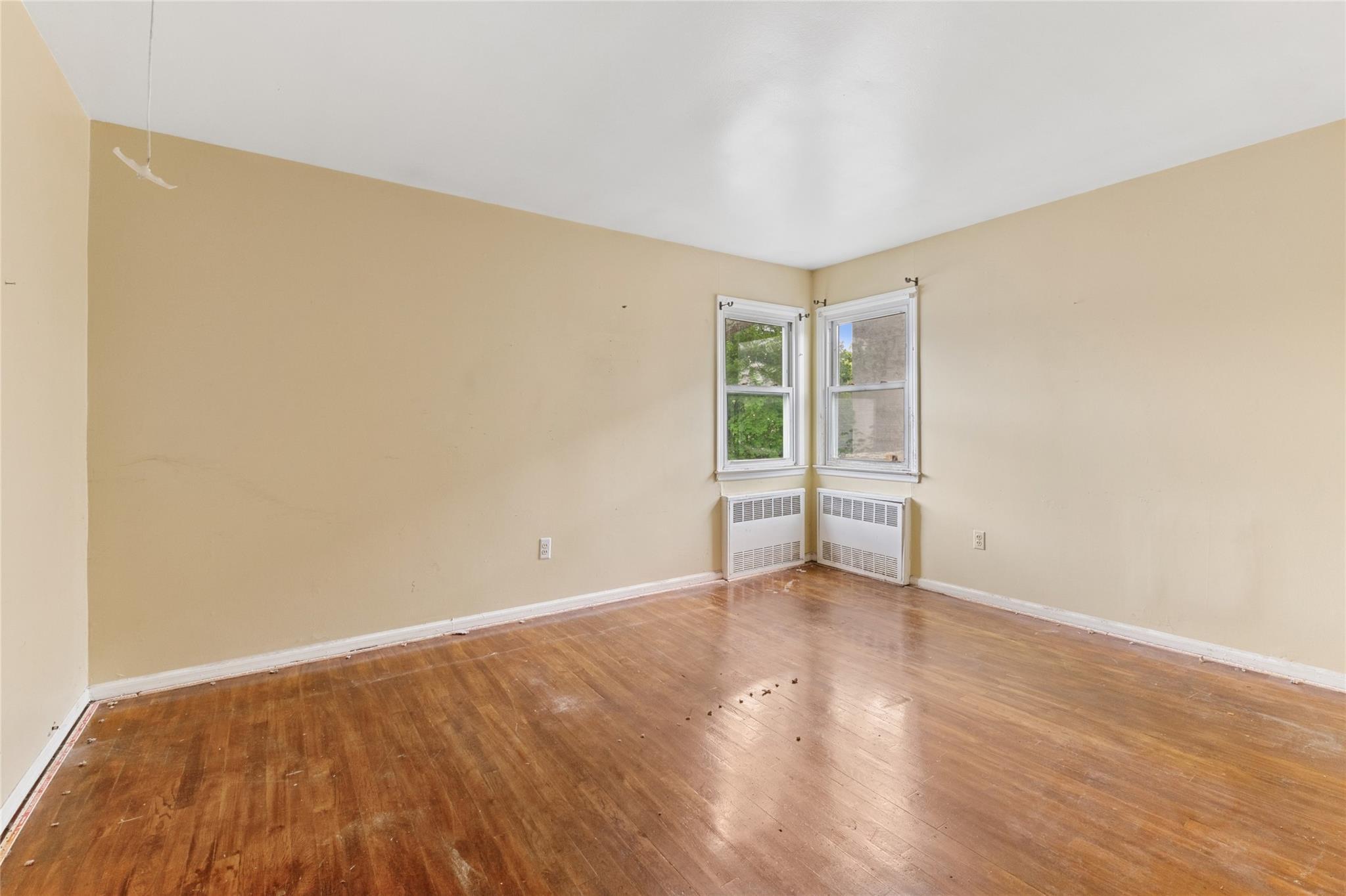 Single Family Denton  Nassau County, NY 11563, MLS-862150-29