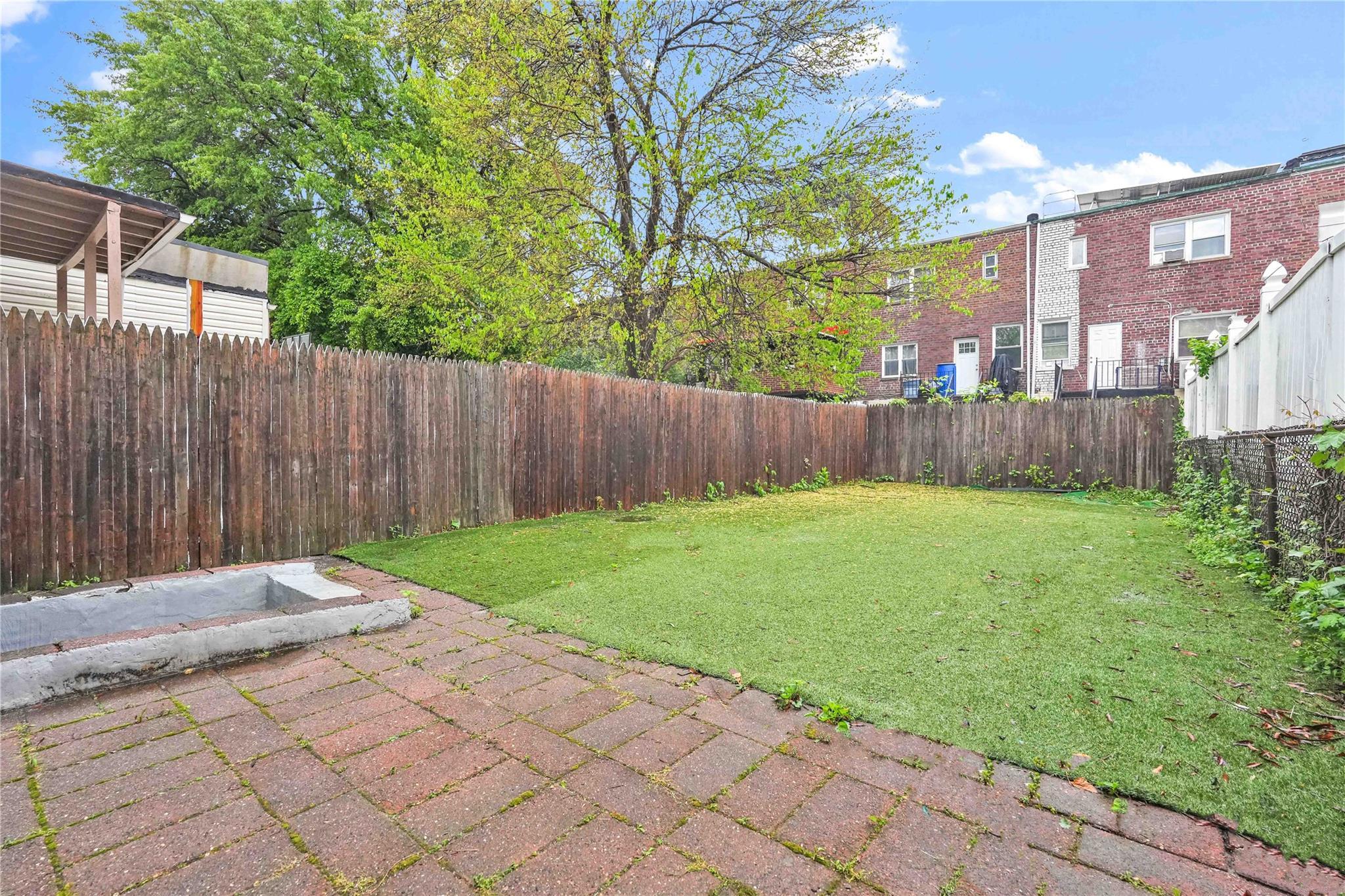 Single Family 213th  Bronx, NY 10469, MLS-862153-18