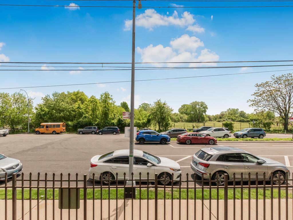 Condo Seaview  Brooklyn, NY 11236, MLS-862177-12