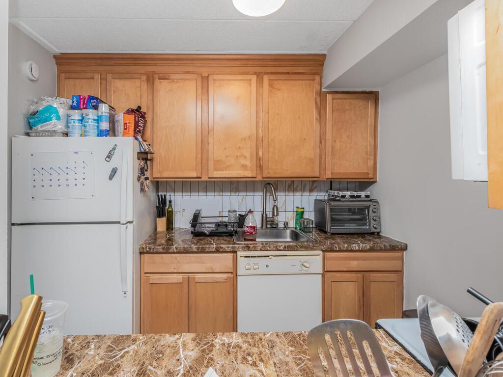 Condo Seaview  Brooklyn, NY 11236, MLS-862177-8