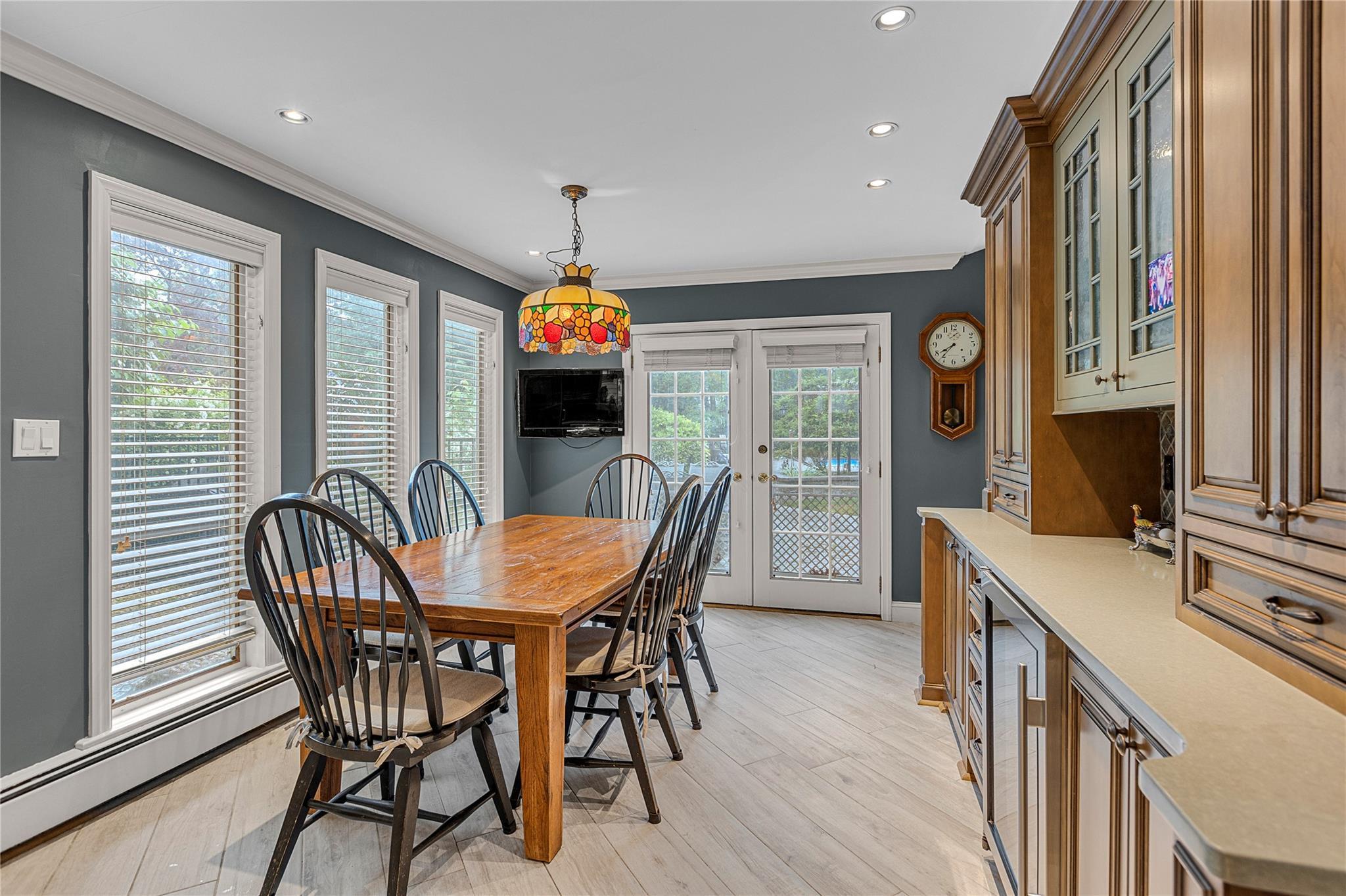 Single Family Teaneck  Suffolk County, NY 11731, MLS-862192-10