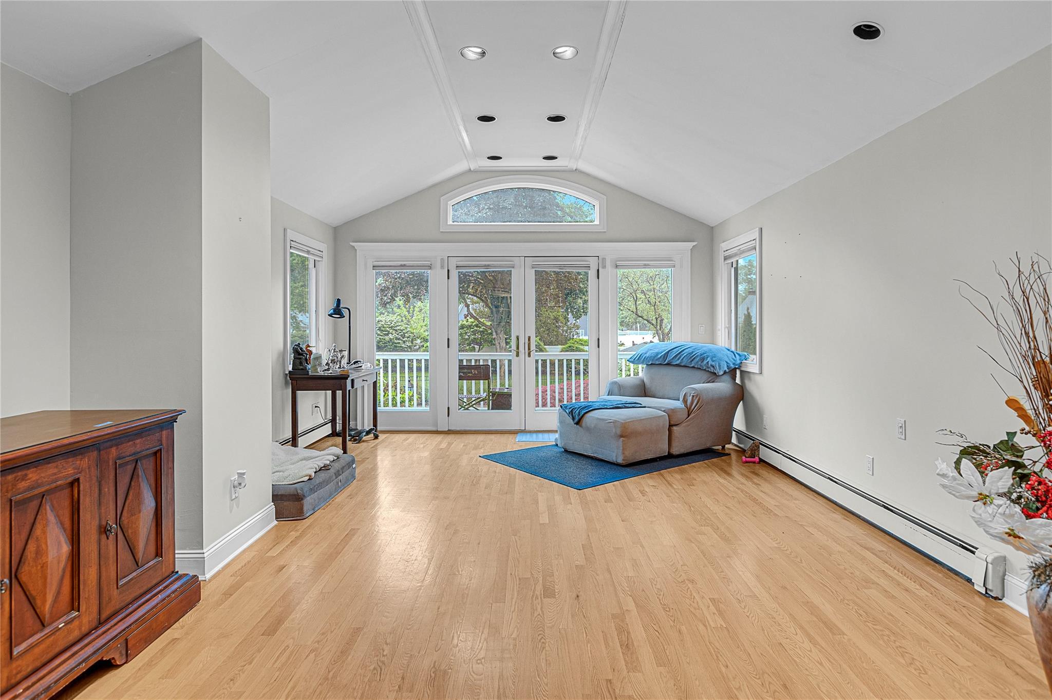 Single Family Teaneck  Suffolk County, NY 11731, MLS-862192-12