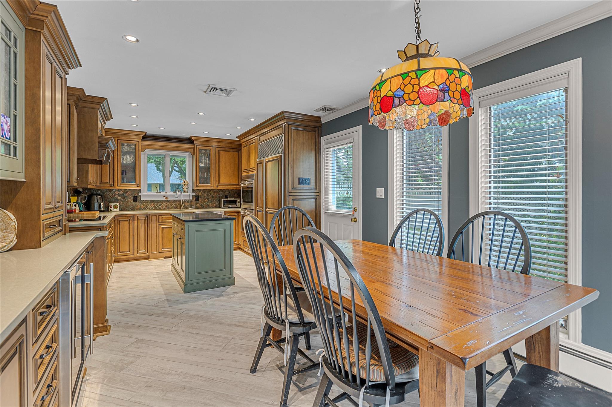 Single Family Teaneck  Suffolk County, NY 11731, MLS-862192-8