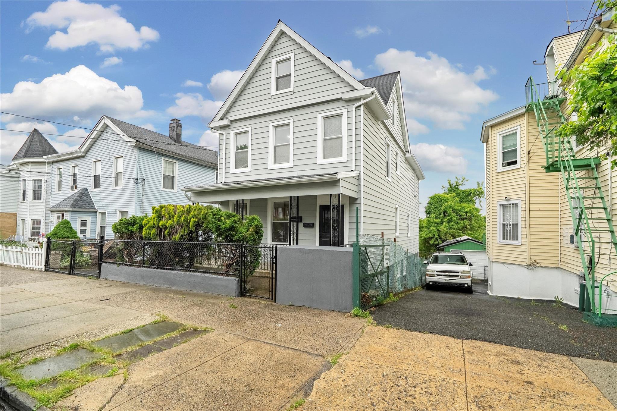 Single Family Terrace  Westchester County, NY 10550, MLS-862204-3