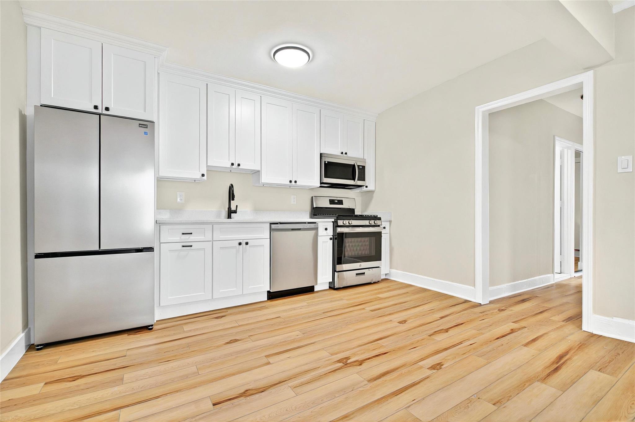 Single Family Terrace  Westchester County, NY 10550, MLS-862204-30