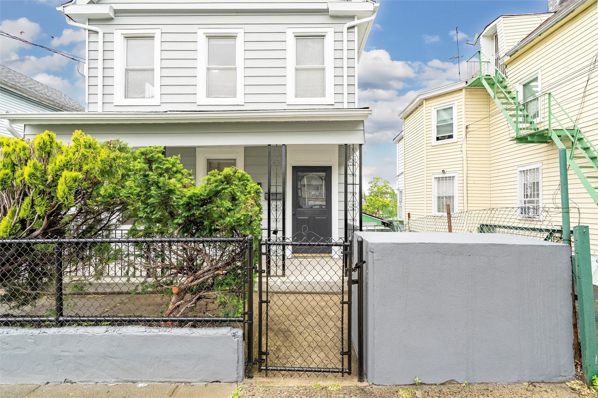 Single Family Terrace  Westchester County, NY 10550, MLS-862204-4