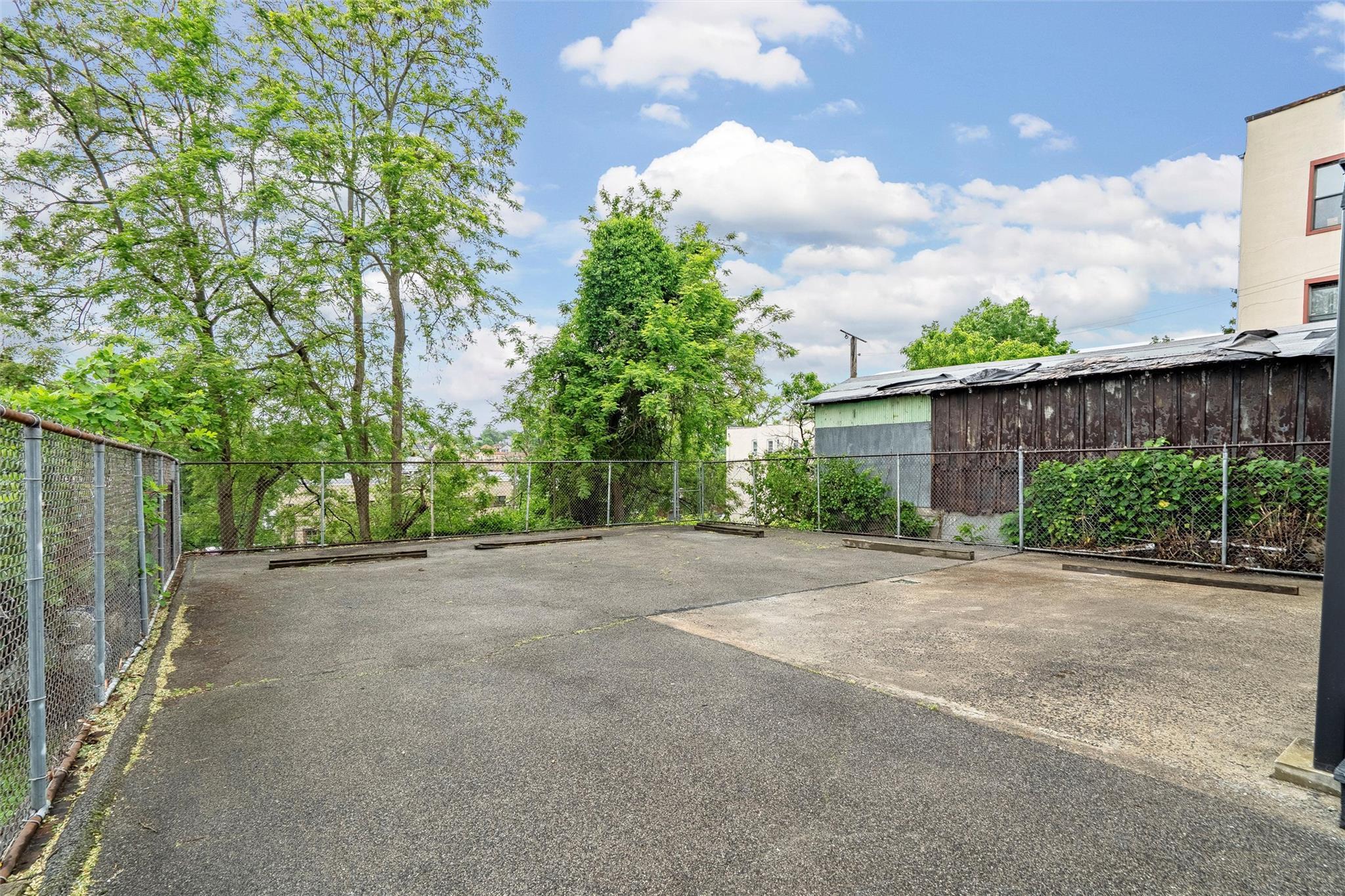 Single Family Terrace  Westchester County, NY 10550, MLS-862204-40