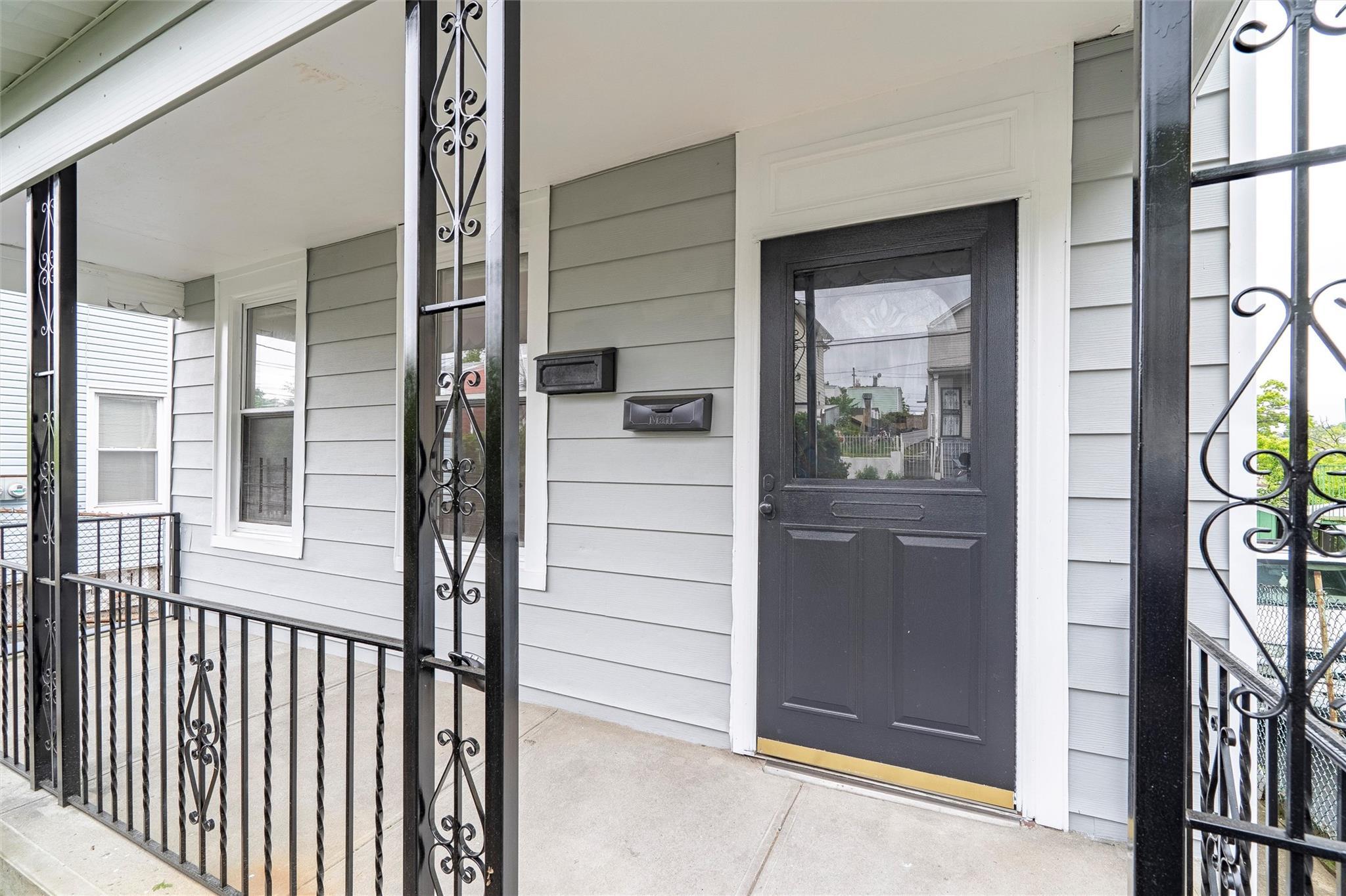 Single Family Terrace  Westchester County, NY 10550, MLS-862204-5