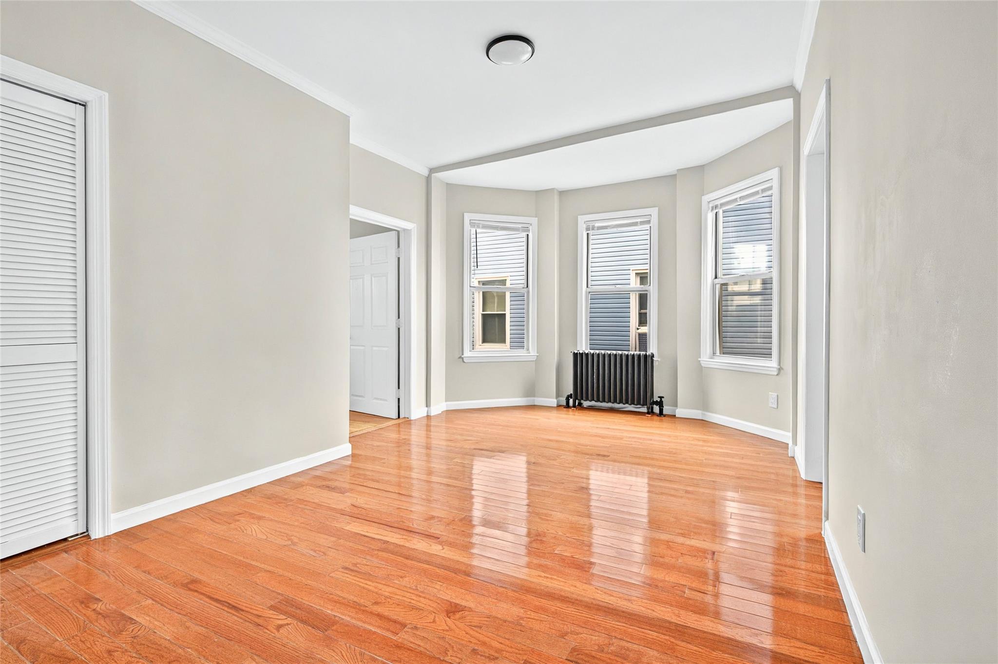Single Family Terrace  Westchester County, NY 10550, MLS-862204-8