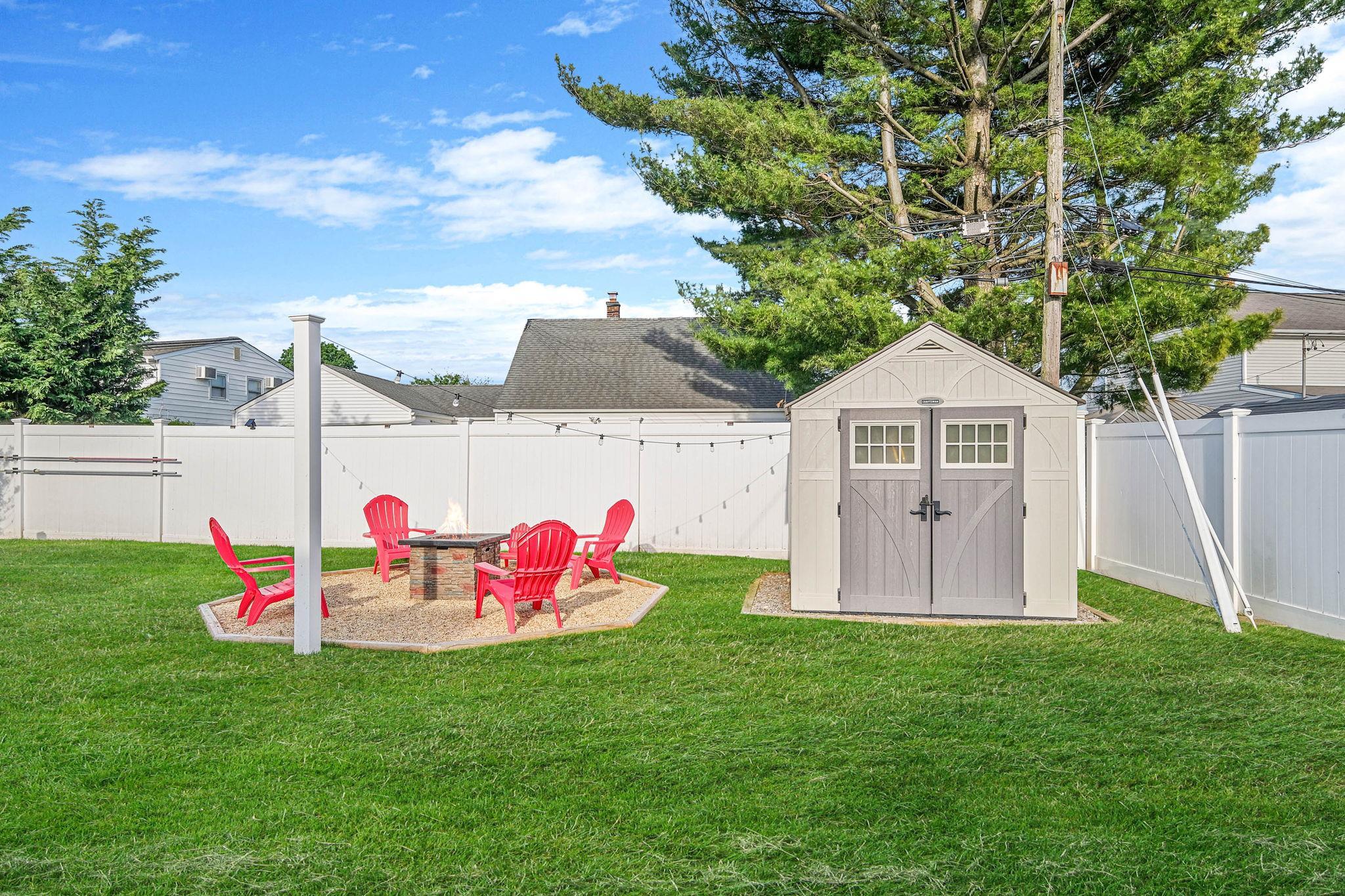 Single Family Oaktree  Nassau County, NY 11756, MLS-862206-3