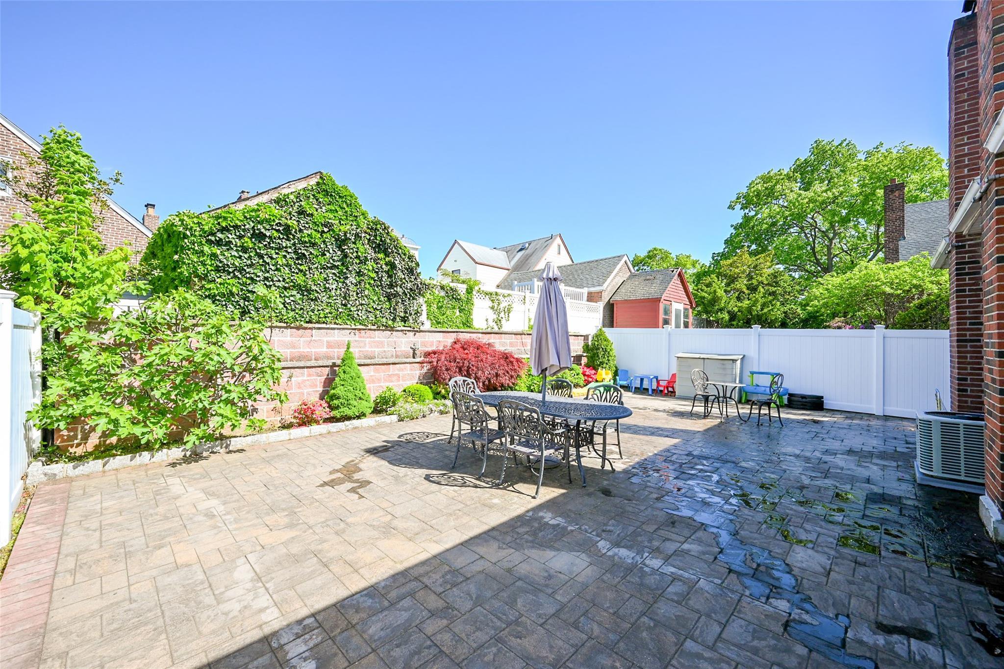 Single Family 166  Queens, NY 11357, MLS-862223-22