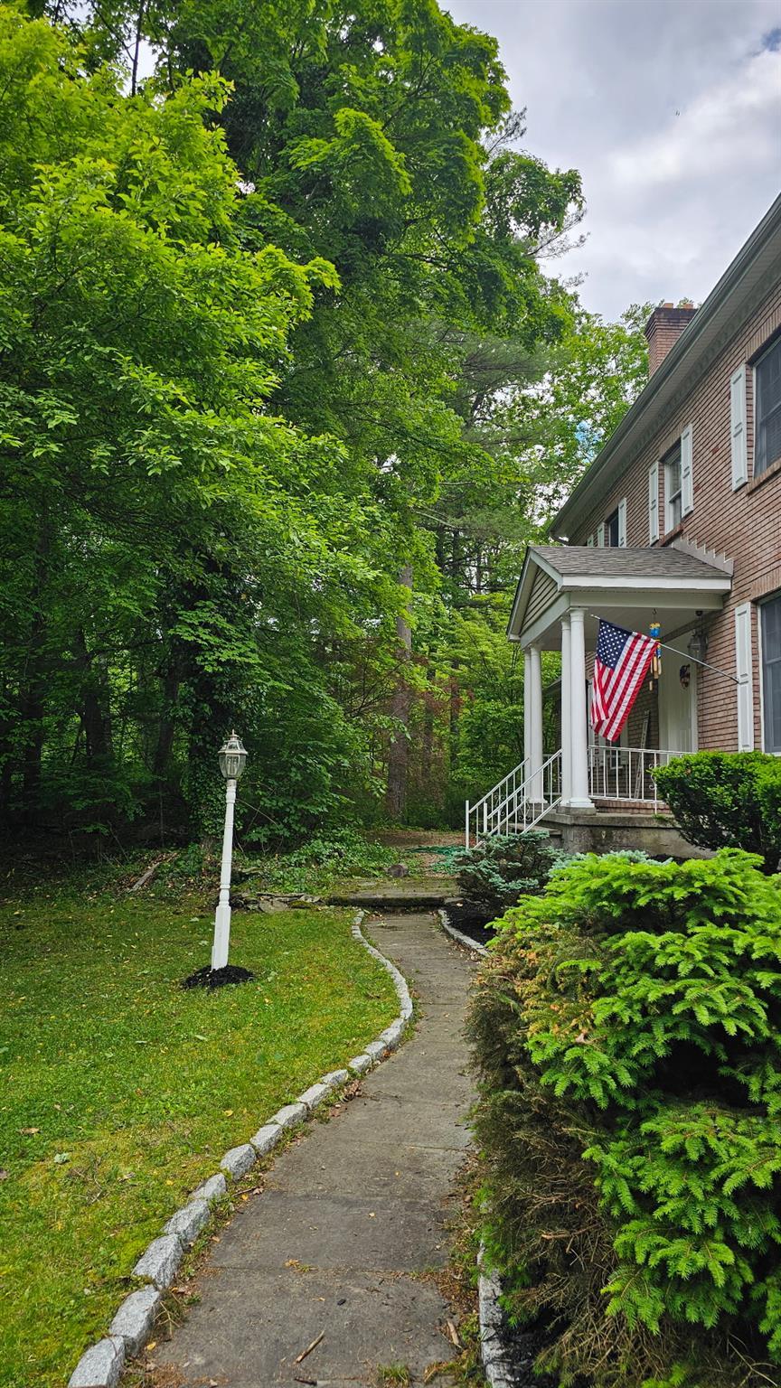Single Family Stonegate  Dutchess County, NY 12538, MLS-862235-6