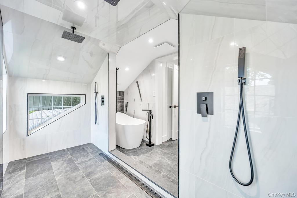 Single Family Superior  Nassau County, NY 11001, MLS-862241-16