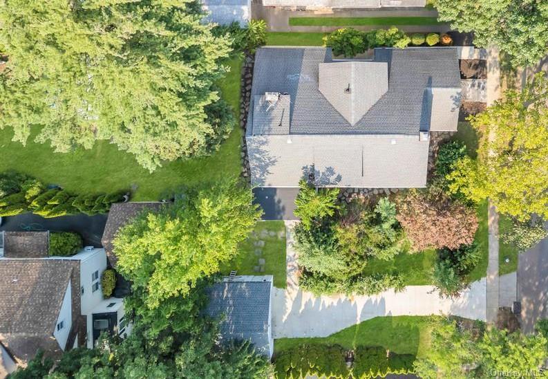 Single Family Superior  Nassau County, NY 11001, MLS-862241-22