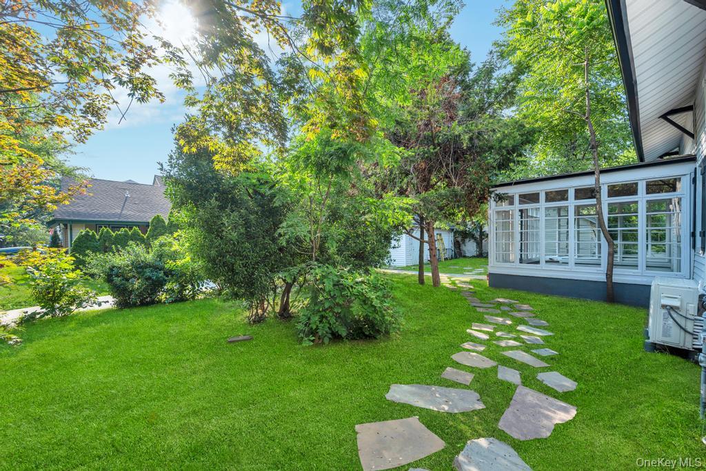 Single Family Superior  Nassau County, NY 11001, MLS-862241-23