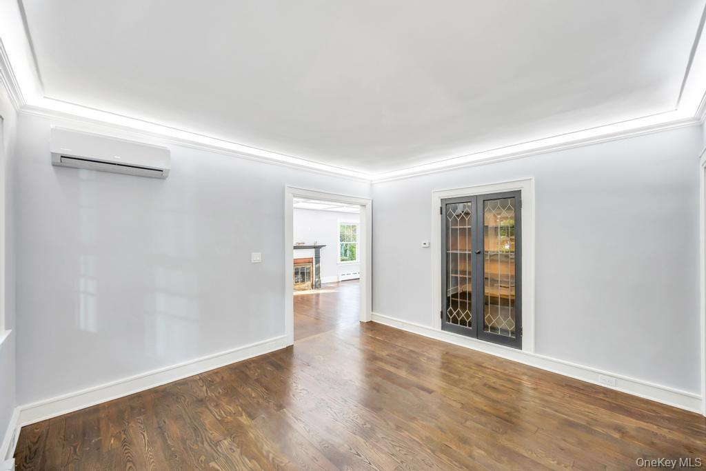 Single Family Superior  Nassau County, NY 11001, MLS-862241-7