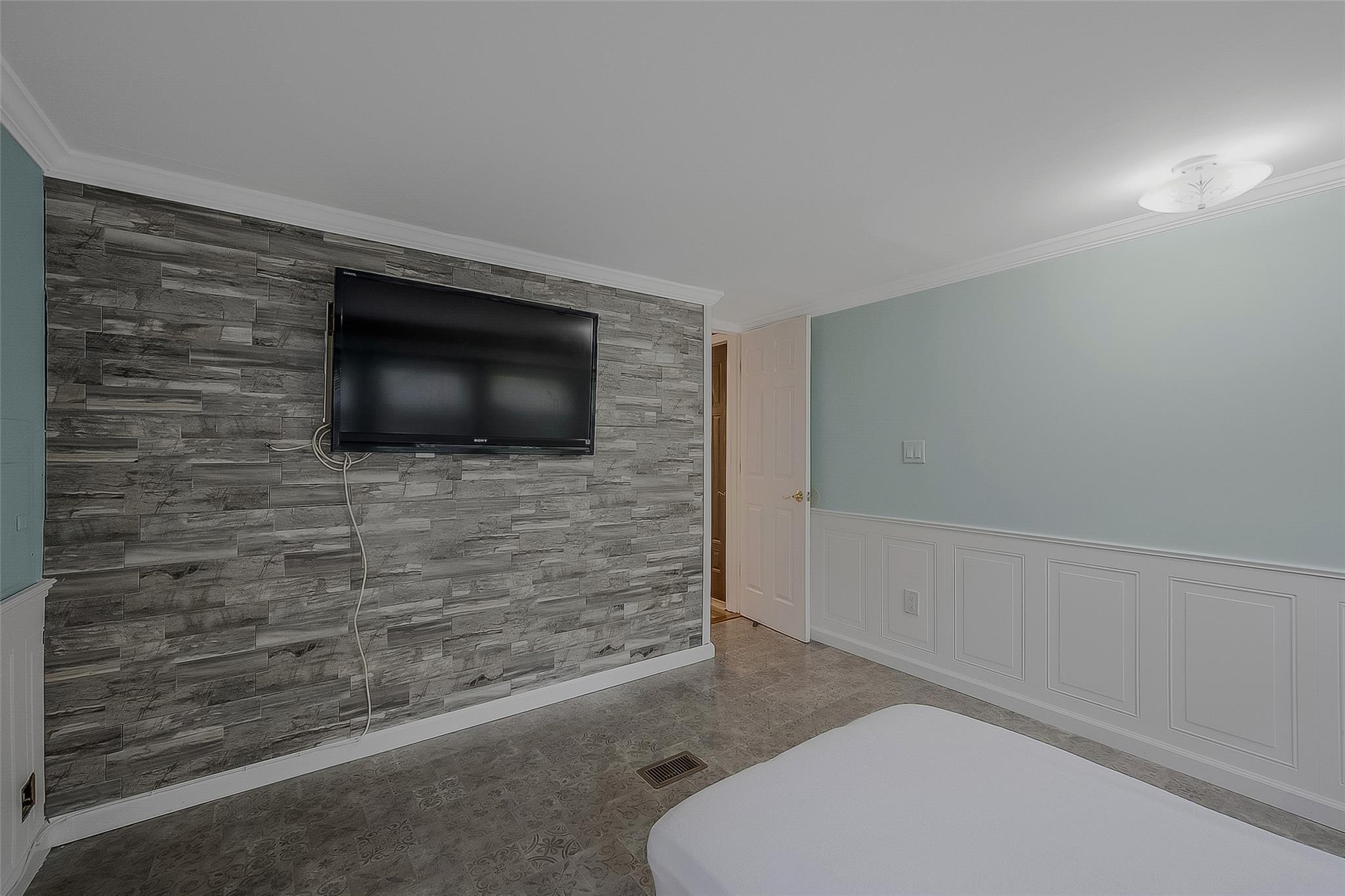 Single Family Sound Avenue  Suffolk County, NY 11933, MLS-862243-15