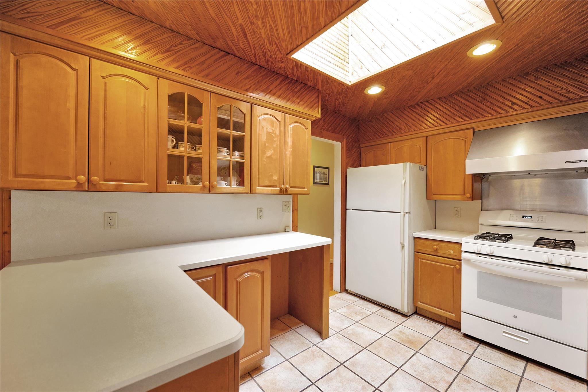 Single Family Colridge  Nassau County, NY 11793, MLS-862246-9
