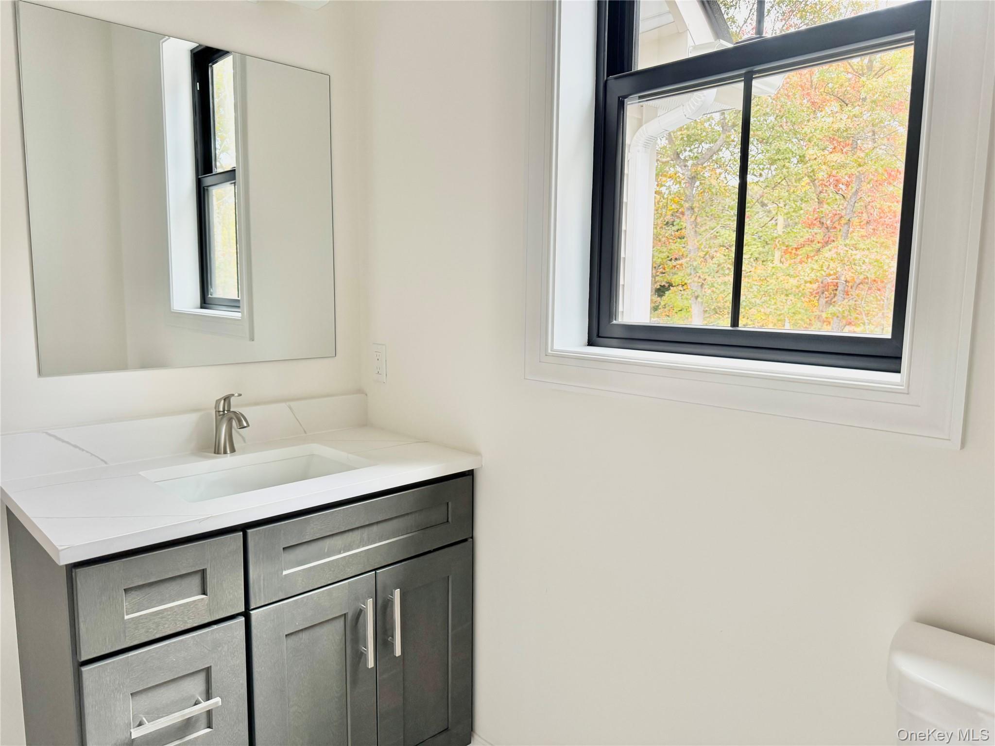 Single Family Dayton Suffolk County, NY 11949, MLS-862247-25