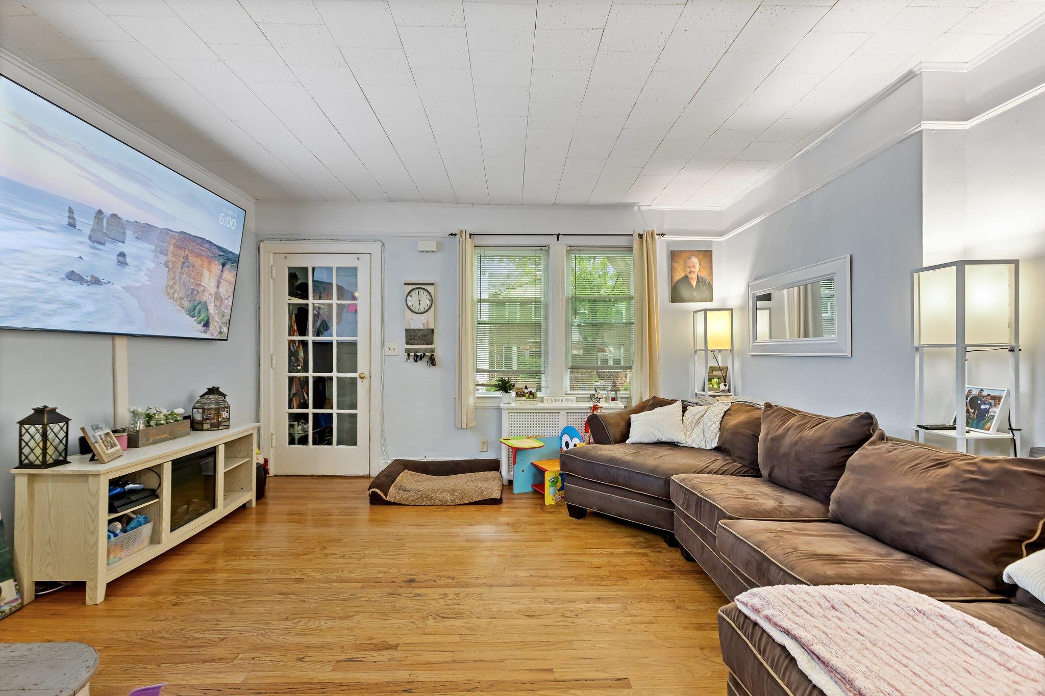 Single Family 83rd  Queens, NY 11370, MLS-862250-4