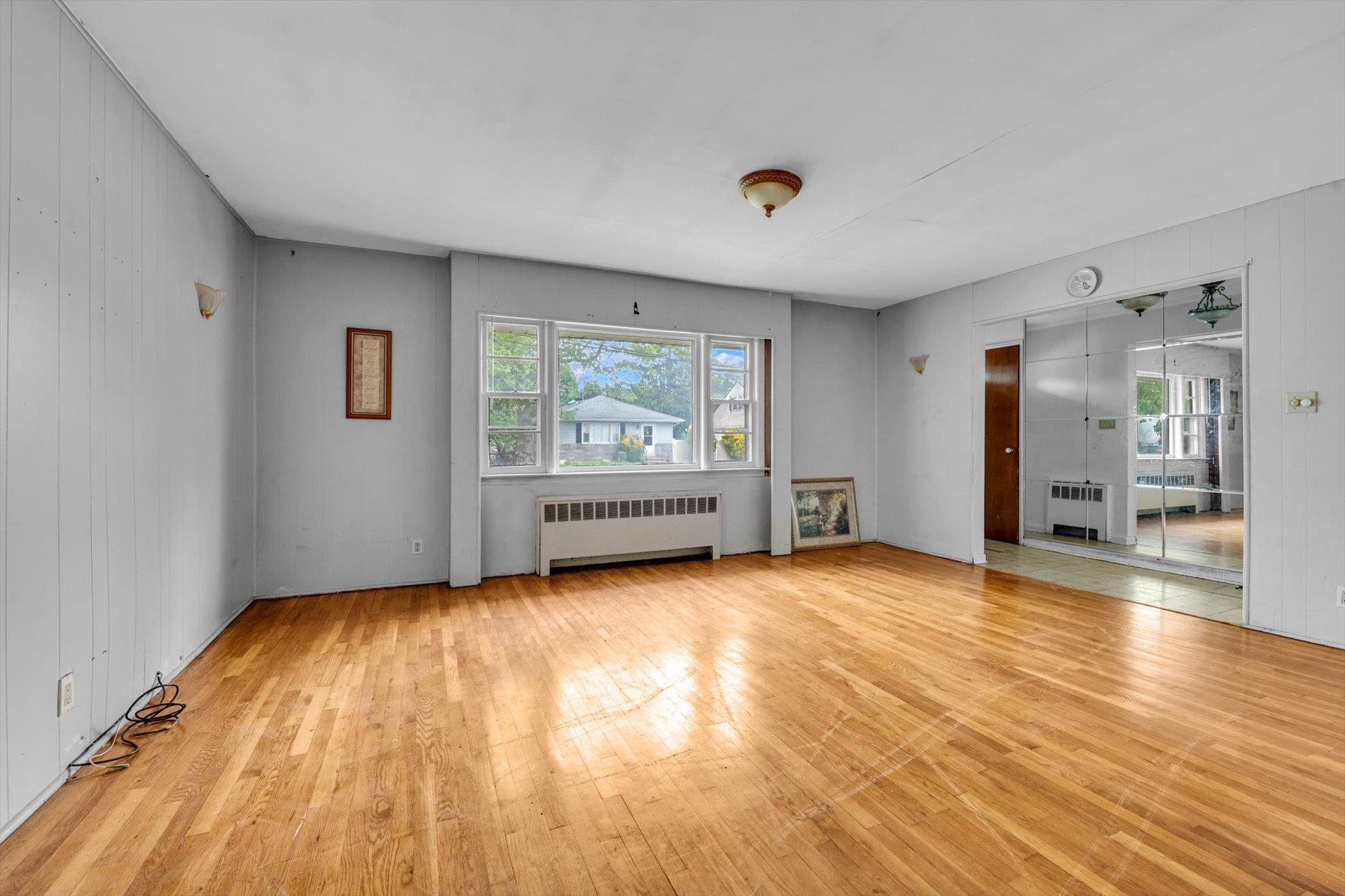 Single Family Kennedy  Nassau County, NY 11550, MLS-862262-2