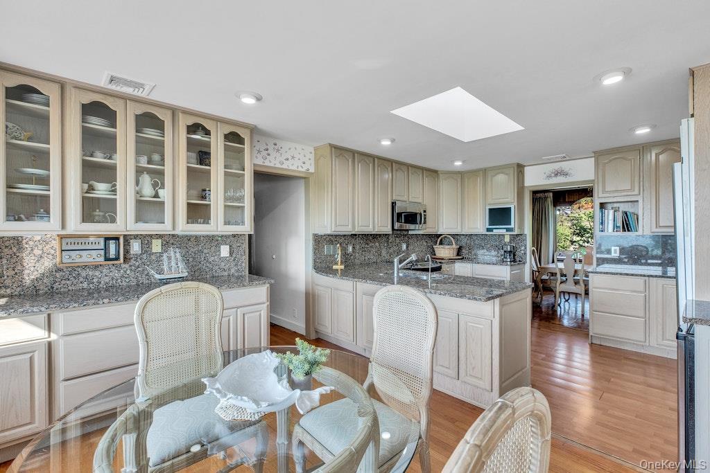 Single Family Sound Suffolk County, NY 11944, MLS-862263-24