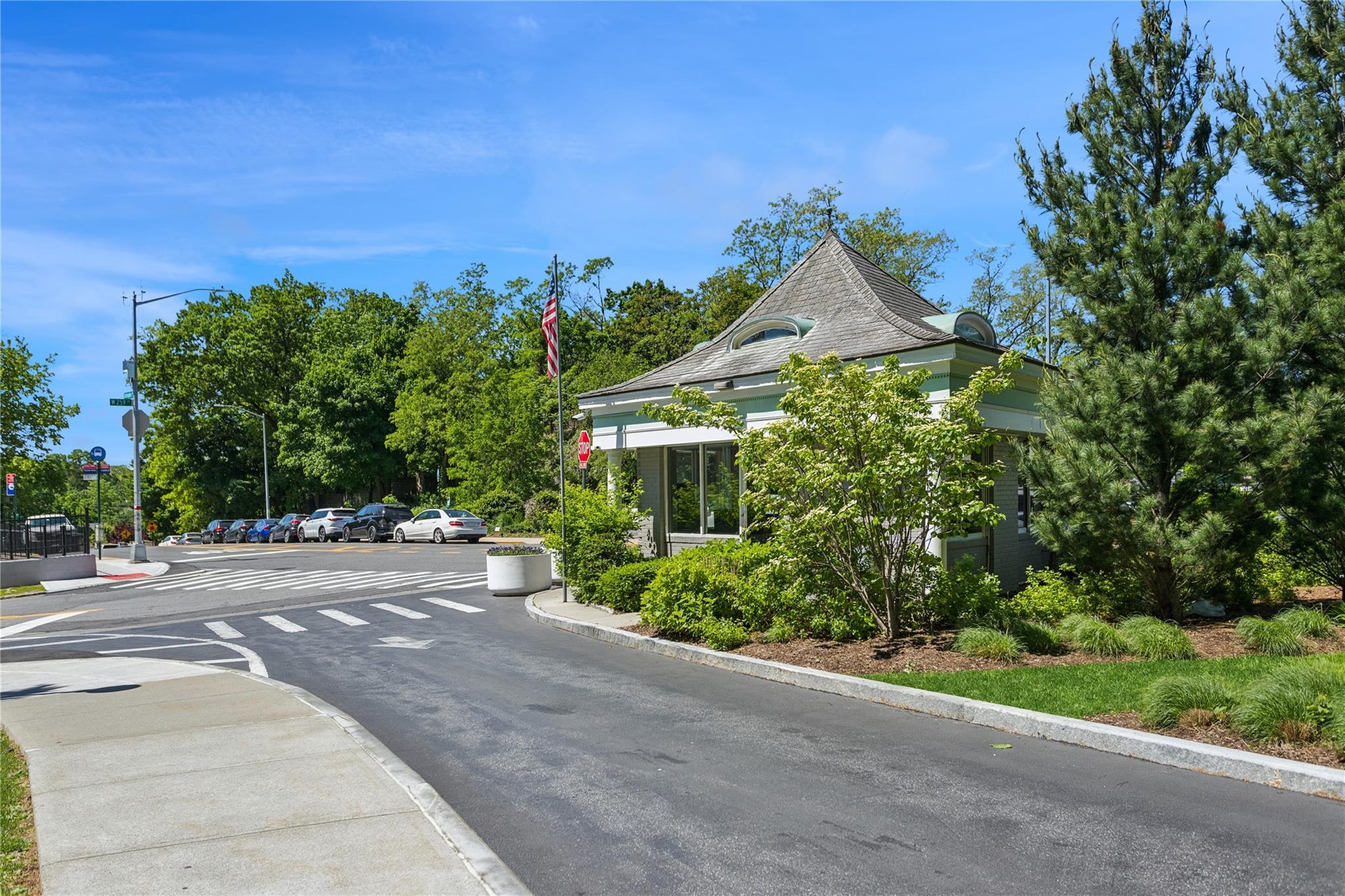 Coop Arlington  Bronx, NY 10471, MLS-862266-14