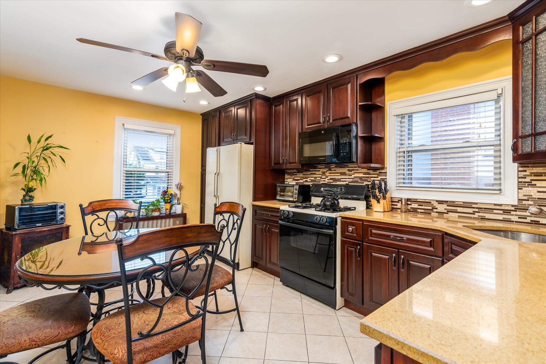 Single Family 99th  Queens, NY 11414, MLS-862274-8