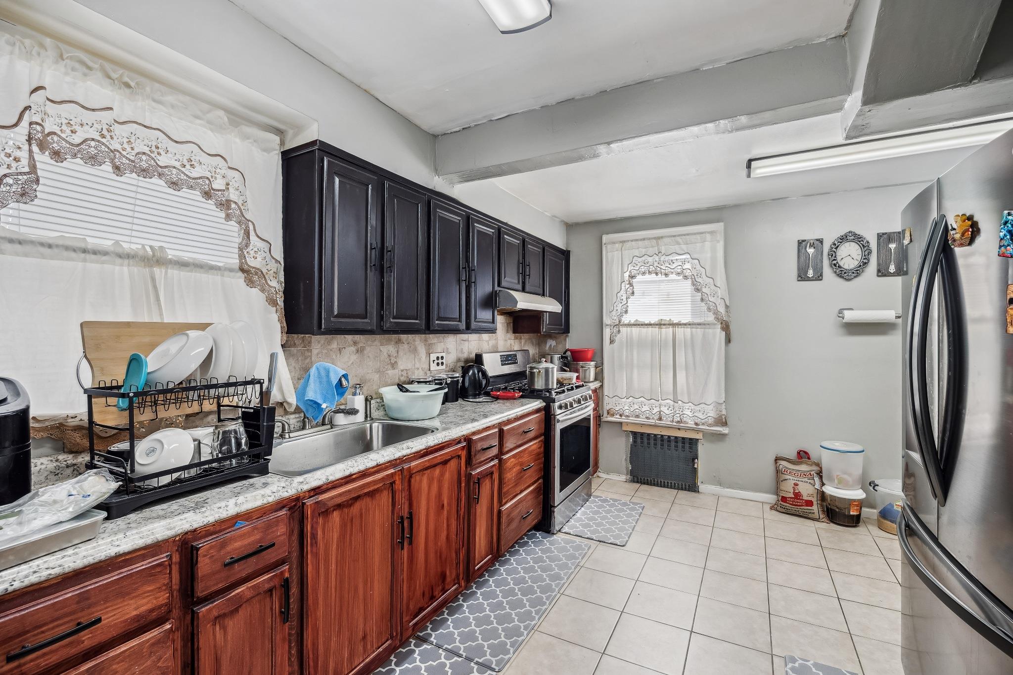 Single Family 204th  Queens, NY 11412, MLS-862277-7