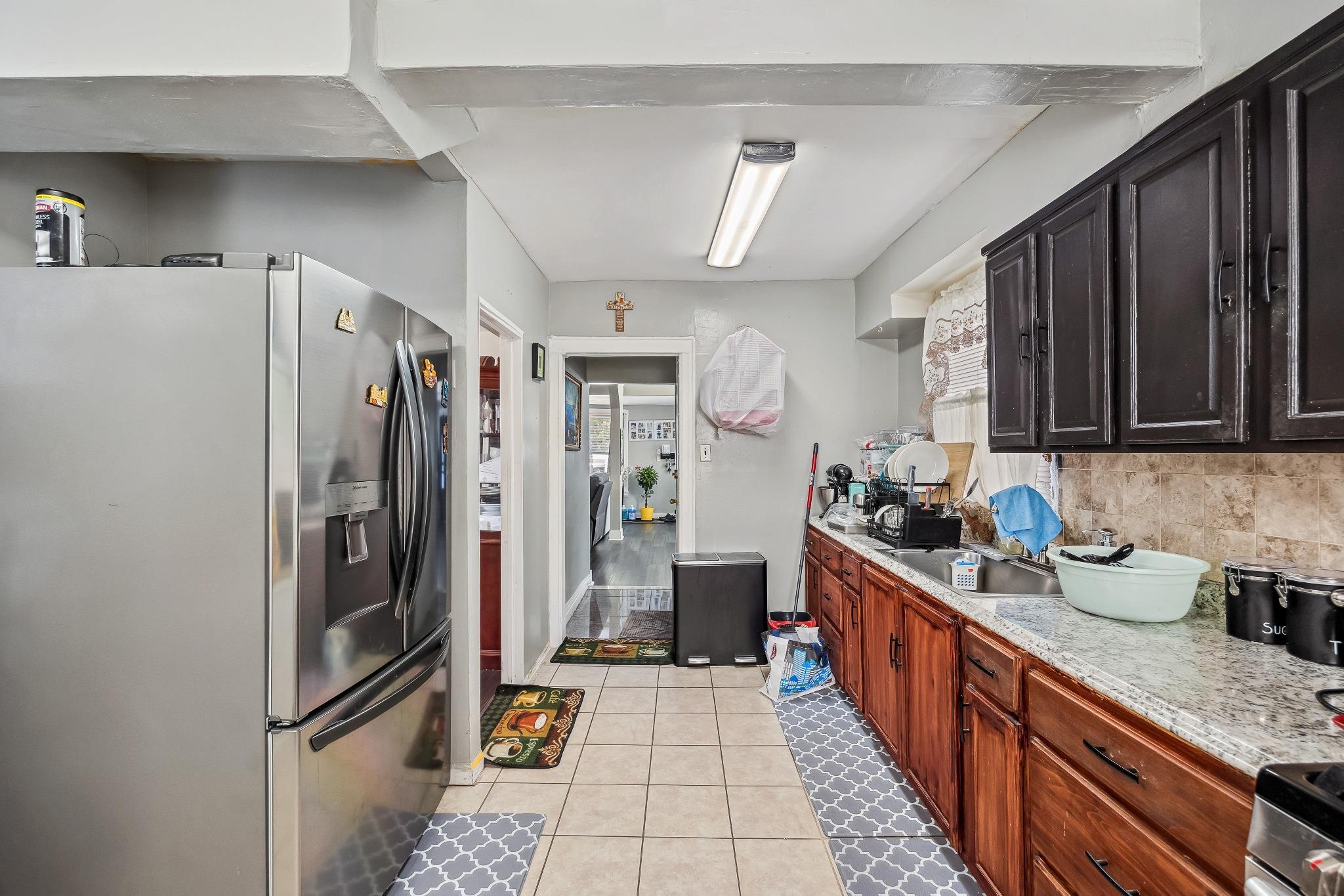 Single Family 204th  Queens, NY 11412, MLS-862277-8