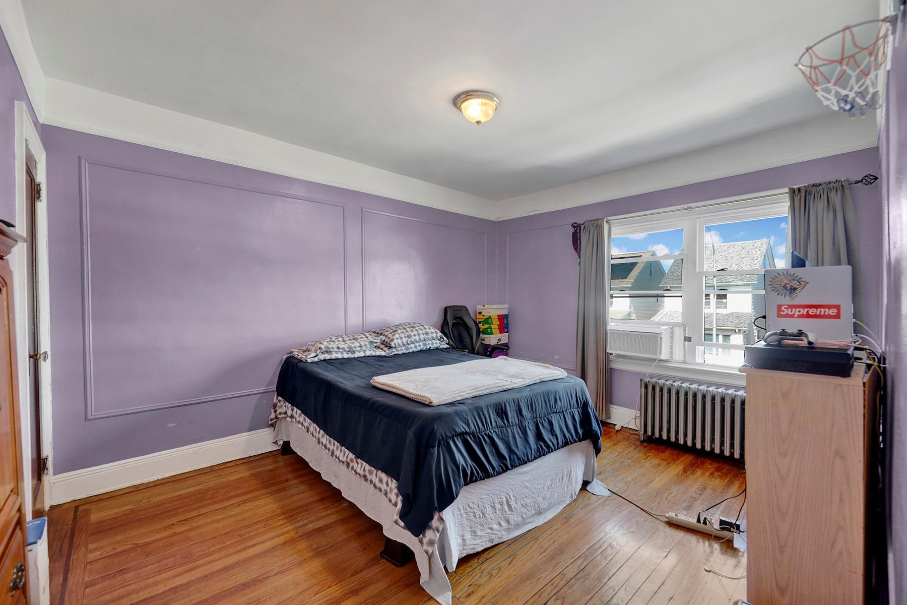 Single Family Troutville  Queens, NY 11434, MLS-862281-19