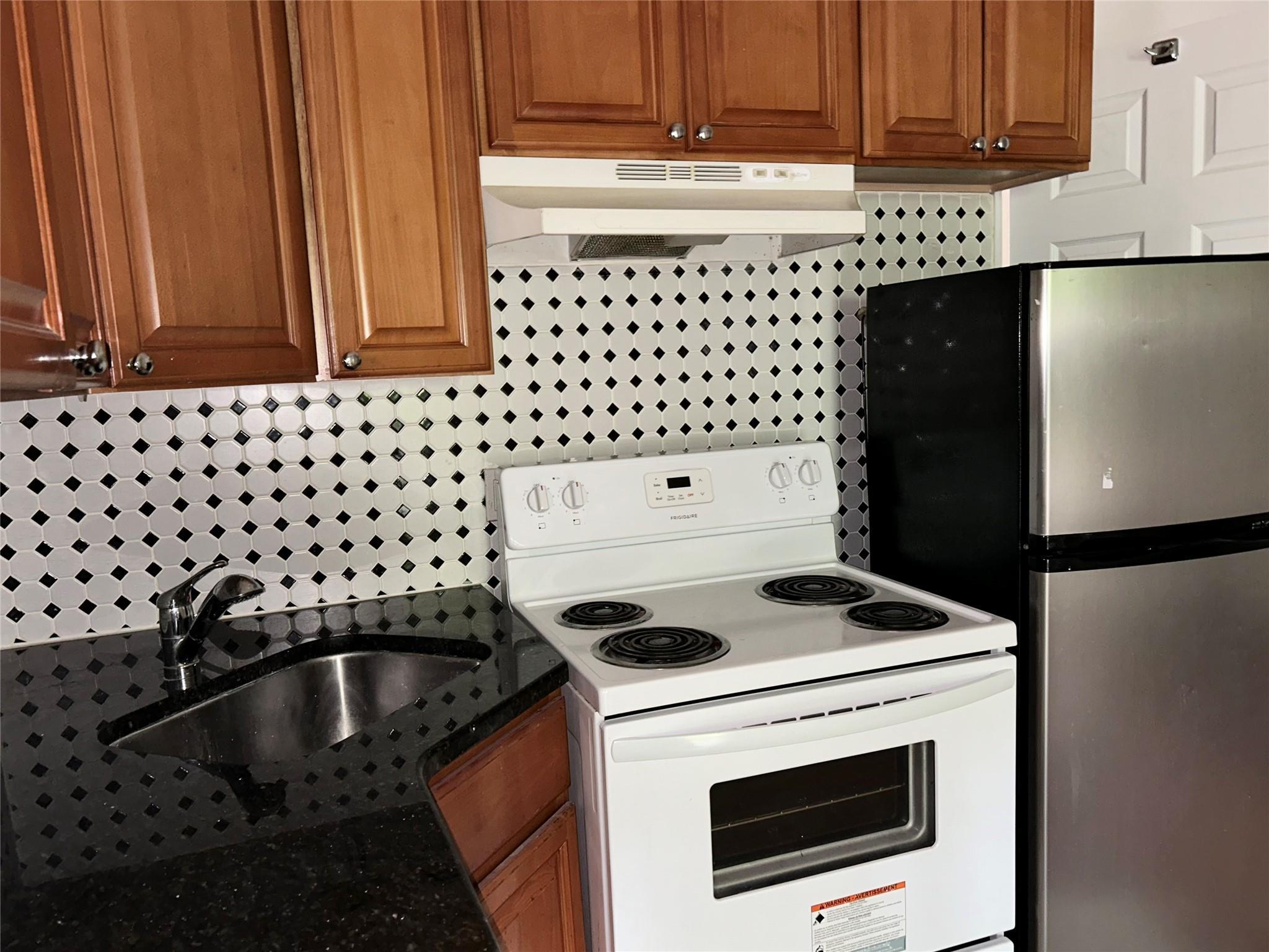 Apartment 137th  Manhattan, NY 10030, MLS-862289-6