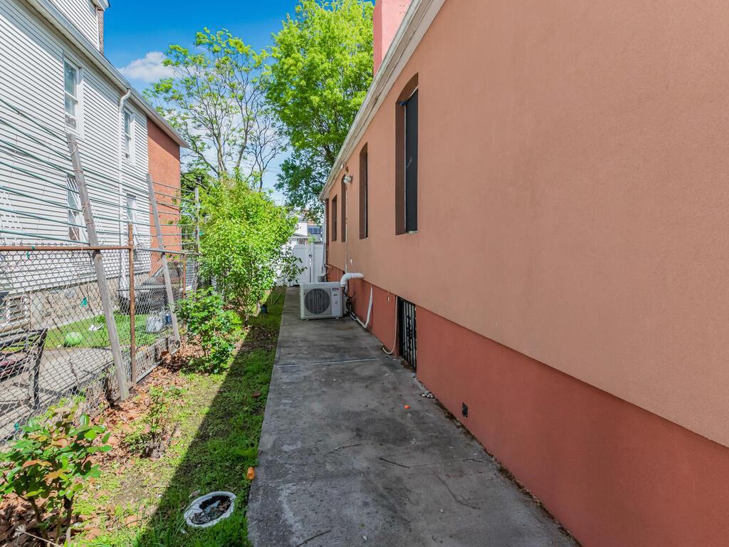 Single Family Lacombe  Bronx, NY 10473, MLS-862306-29