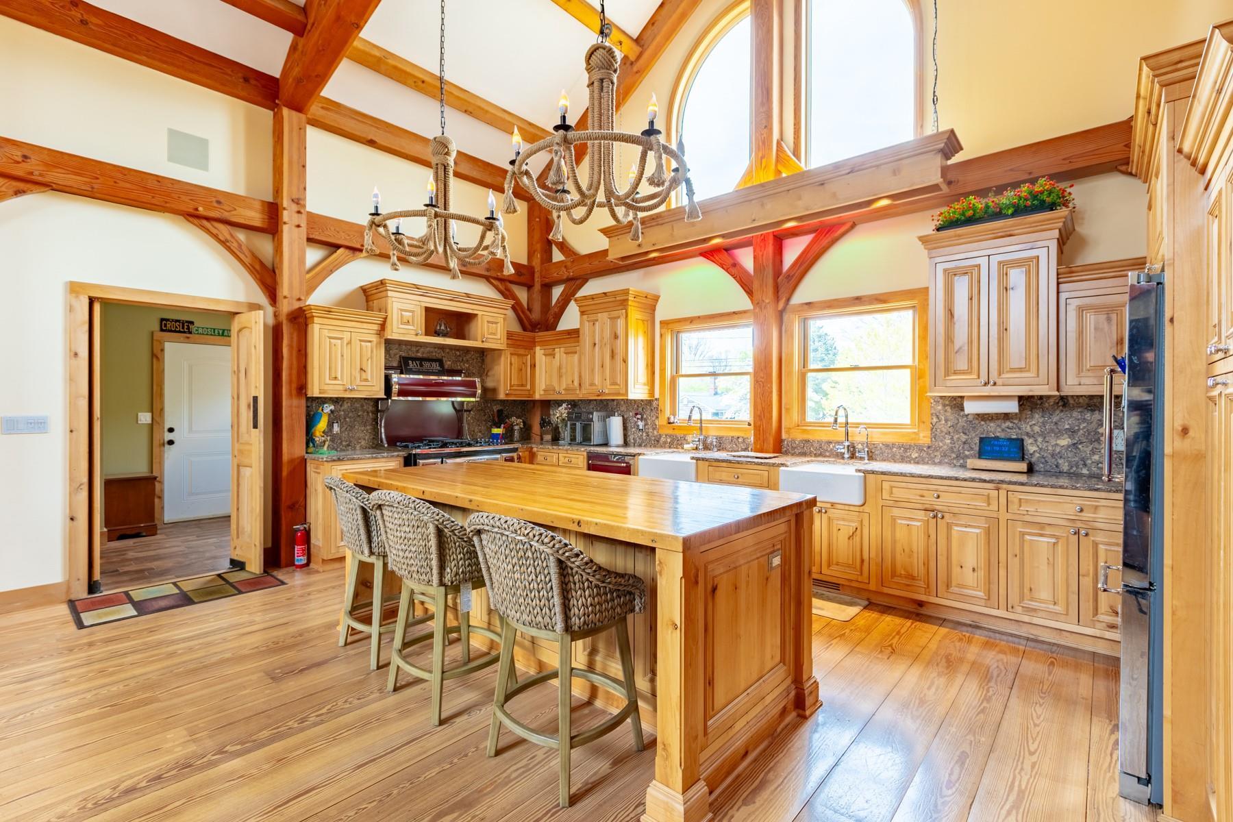 Single Family Potter  Suffolk County, NY 11706, MLS-862314-11