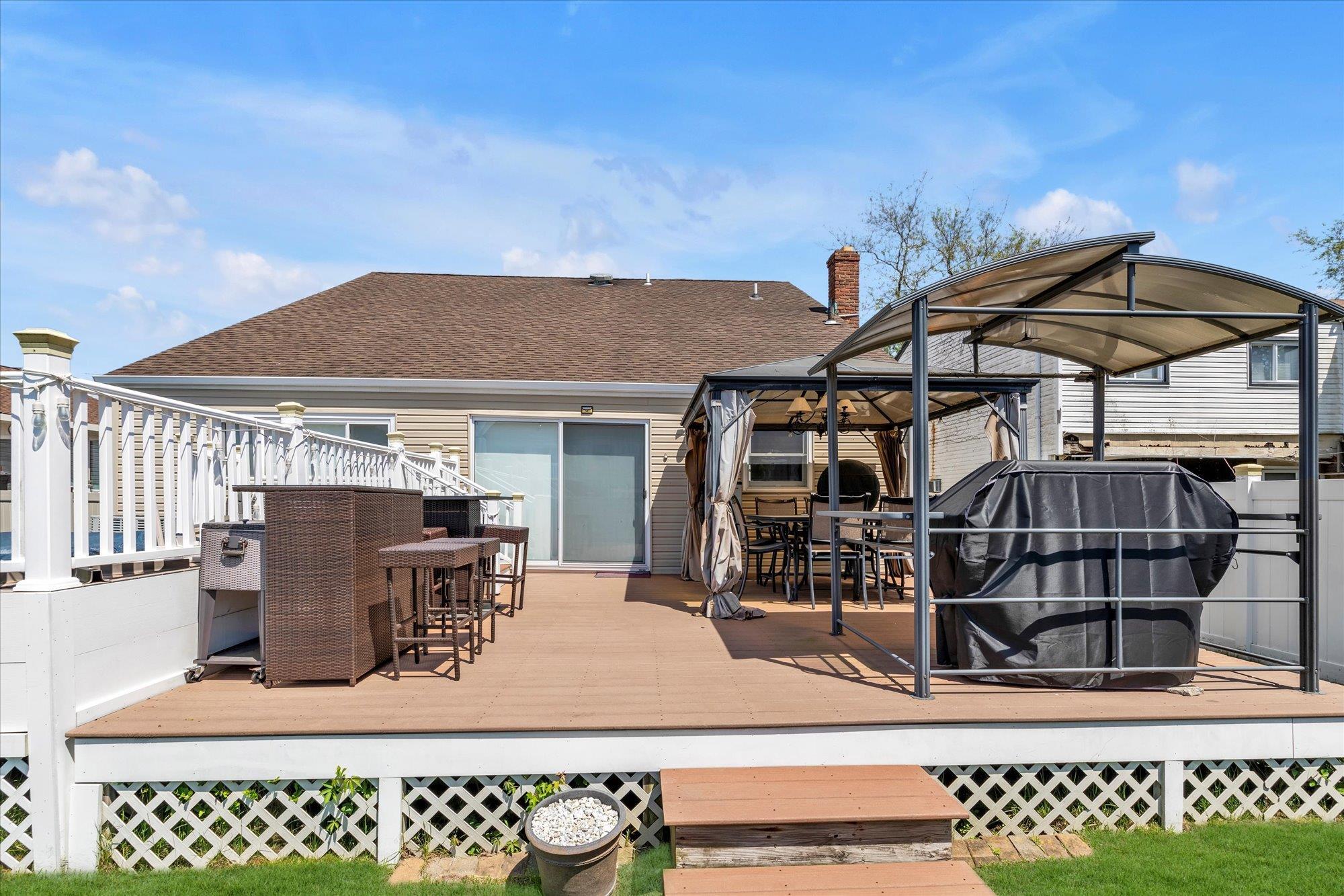 Single Family Westside  Nassau County, NY 11520, MLS-862316-18